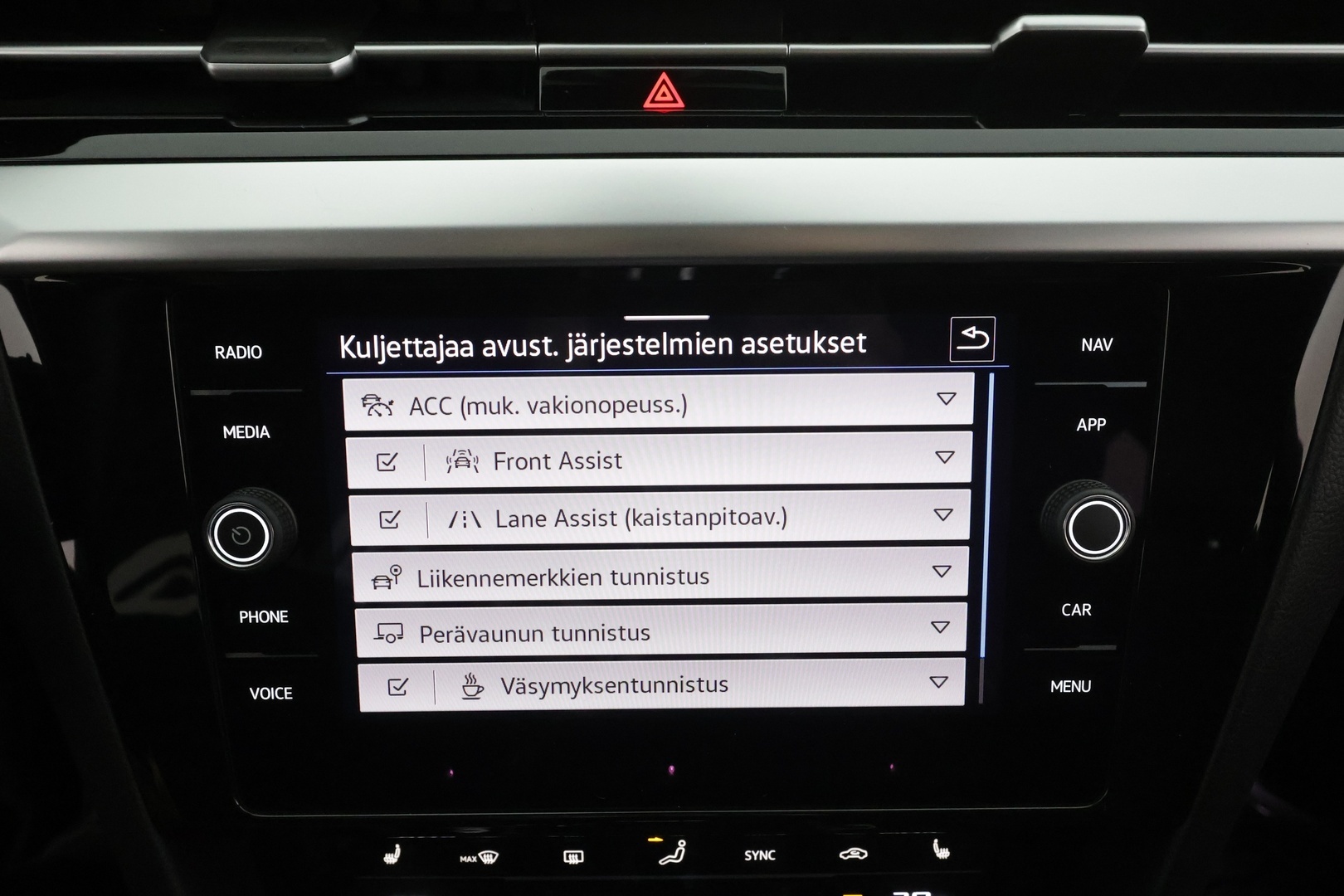 VOLKSWAGEN ARTEON 2022