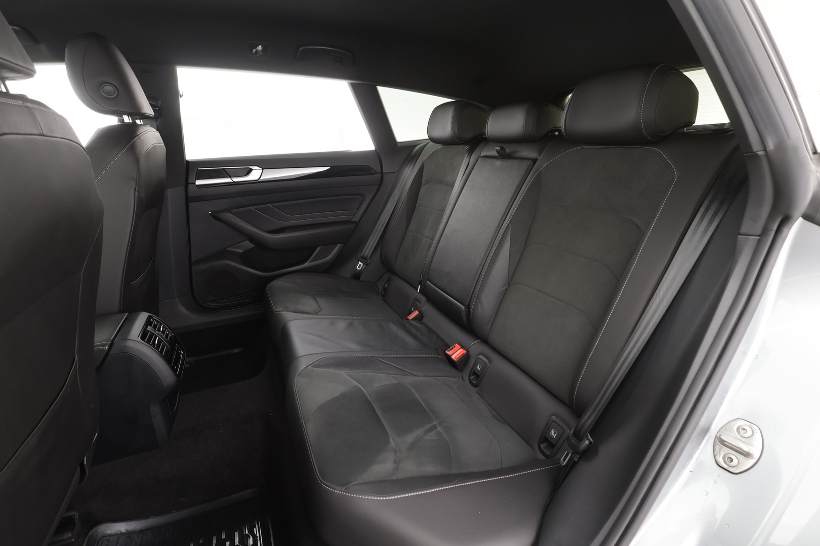 VOLKSWAGEN ARTEON 2022