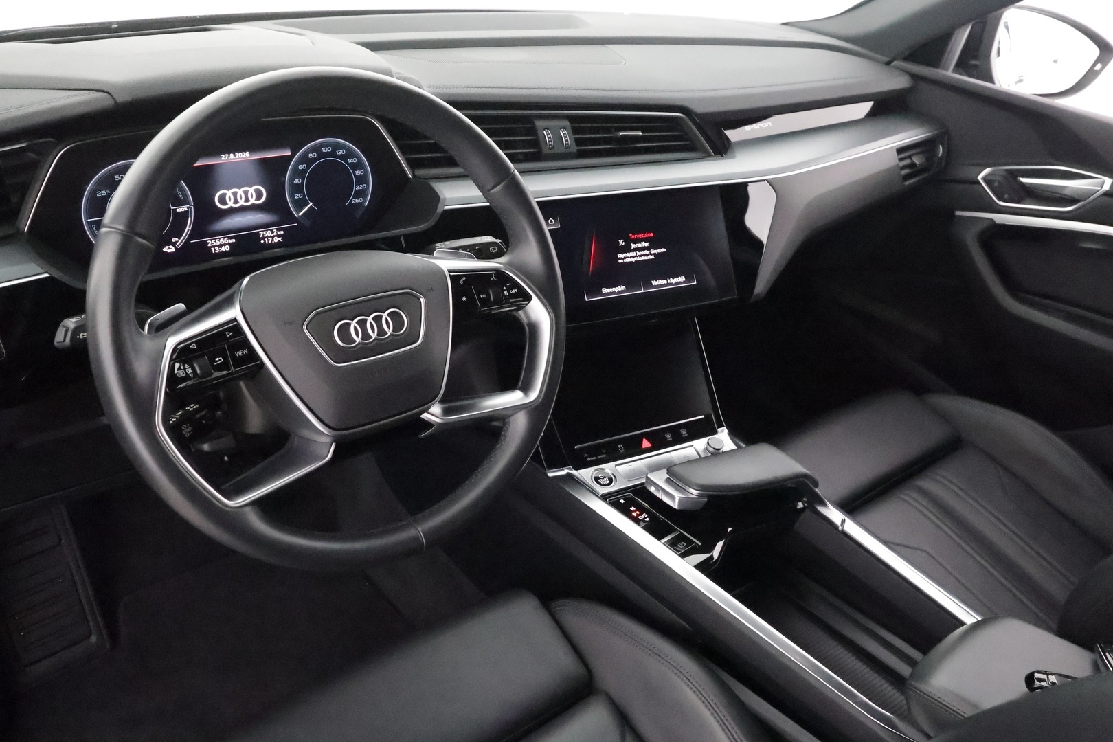 AUDI E-TRON 2022