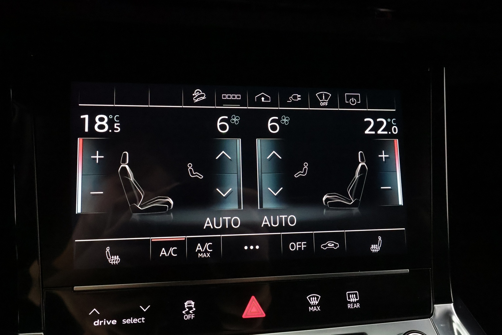 AUDI E-TRON 2022