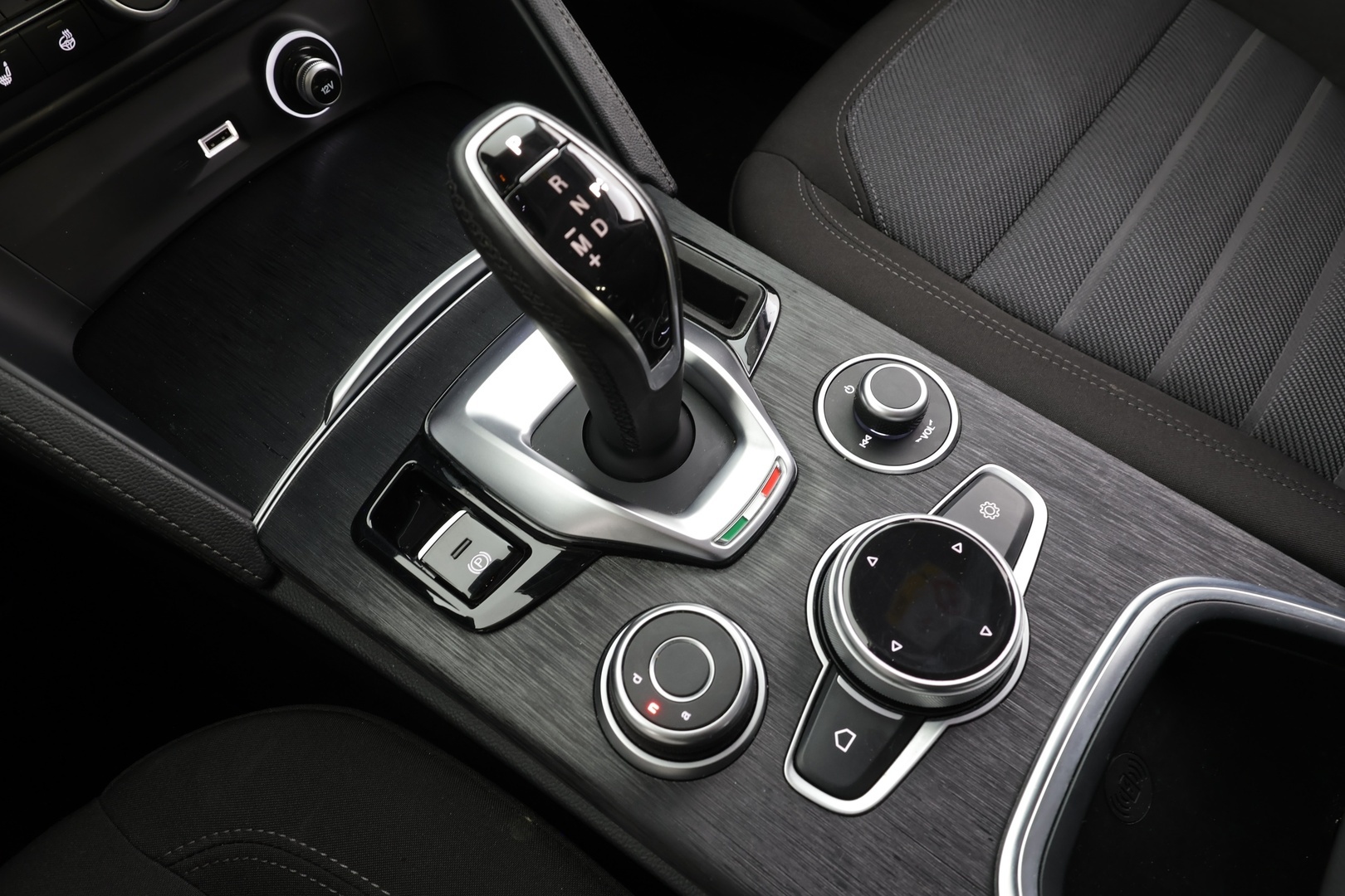 ALFA ROMEO Stelvio 2021