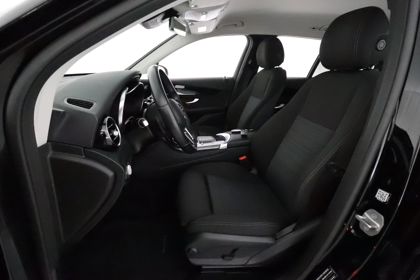 MERCEDES-BENZ GLC 2021