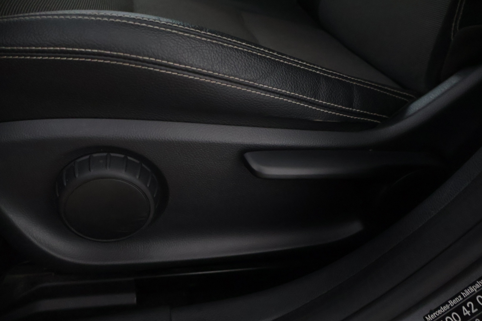 MERCEDES-BENZ A 2014