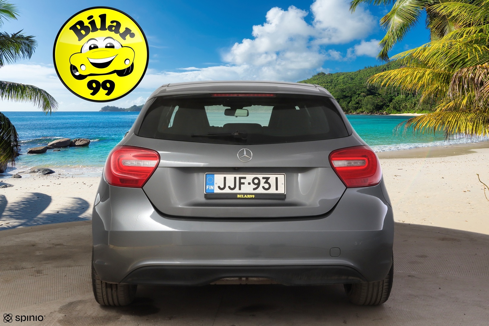 MERCEDES-BENZ A 2014