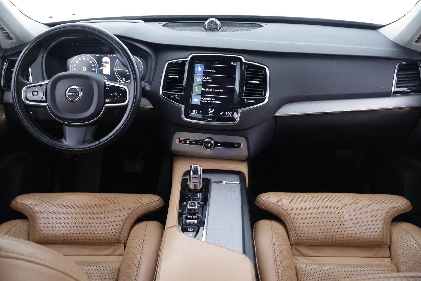 VOLVO XC90 2016