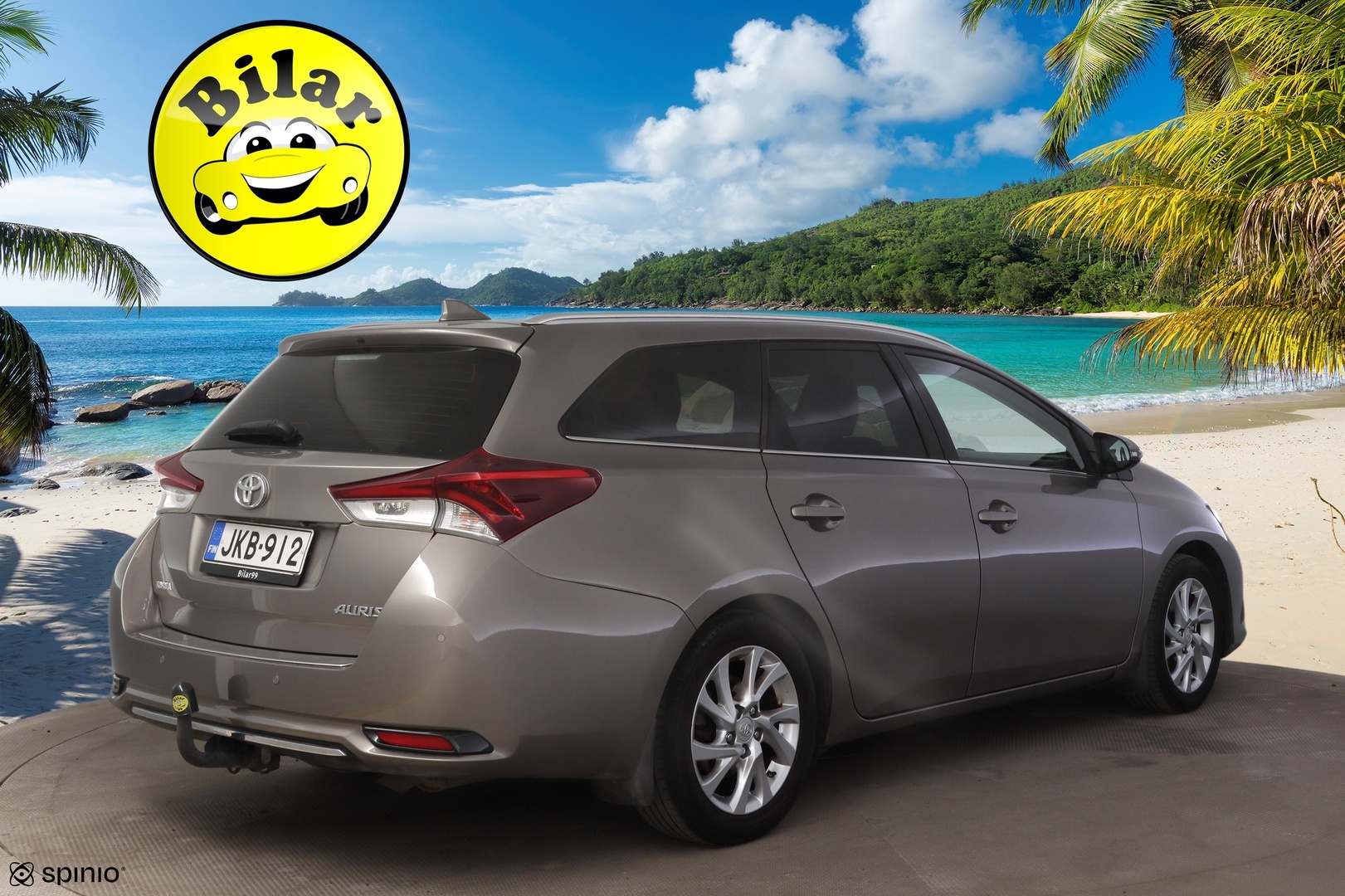 TOYOTA Auris 2016