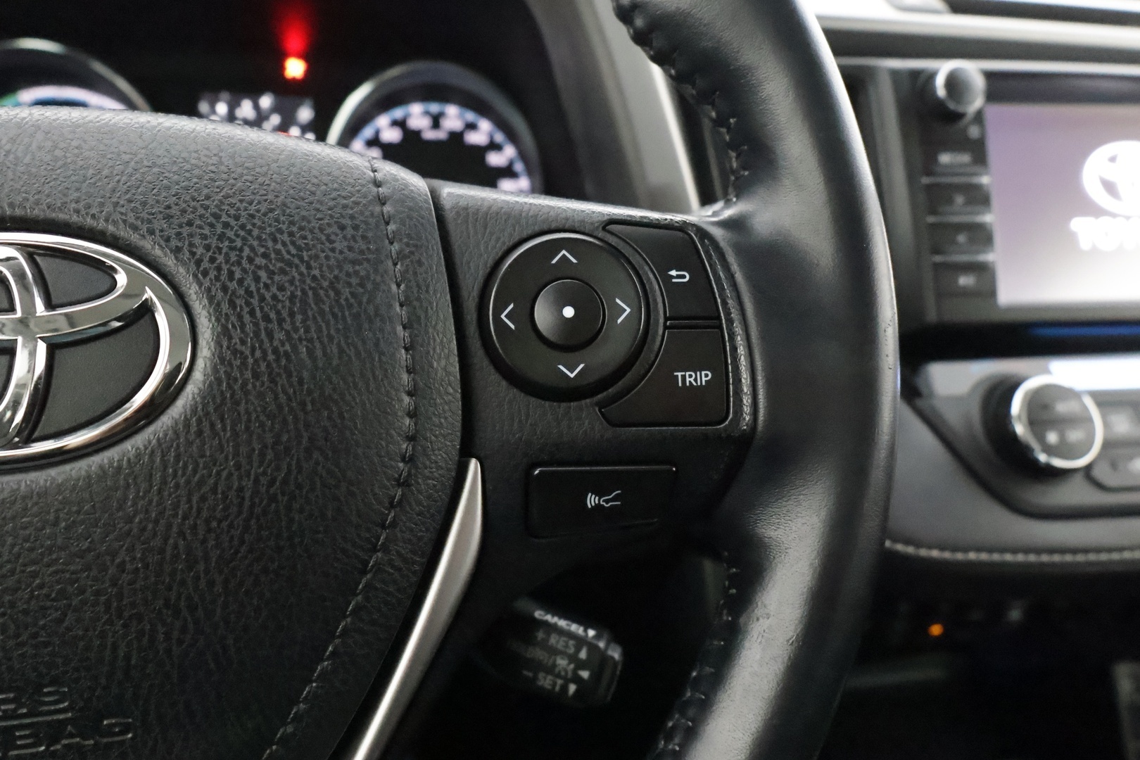 TOYOTA RAV4 2017