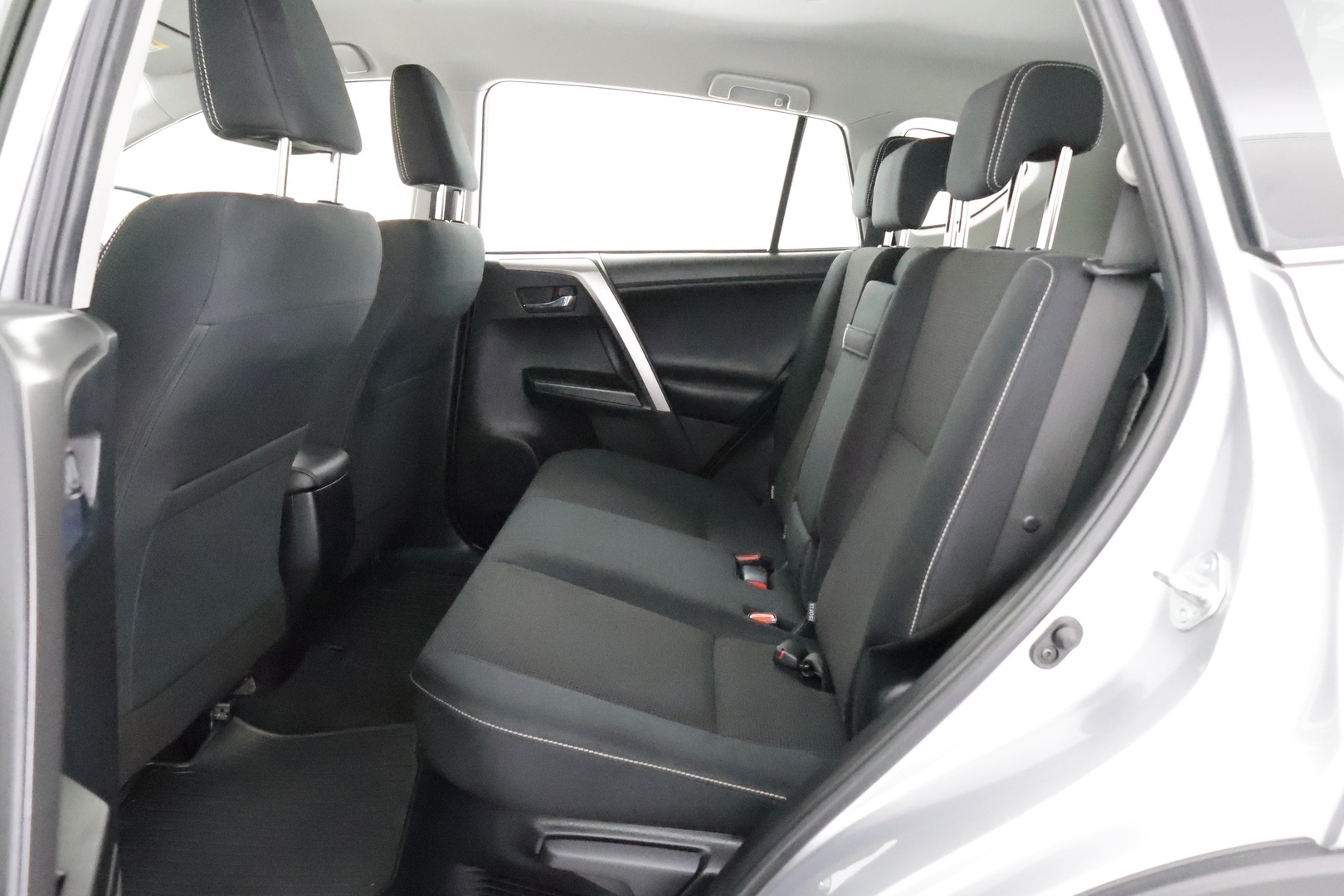 TOYOTA RAV4 2017
