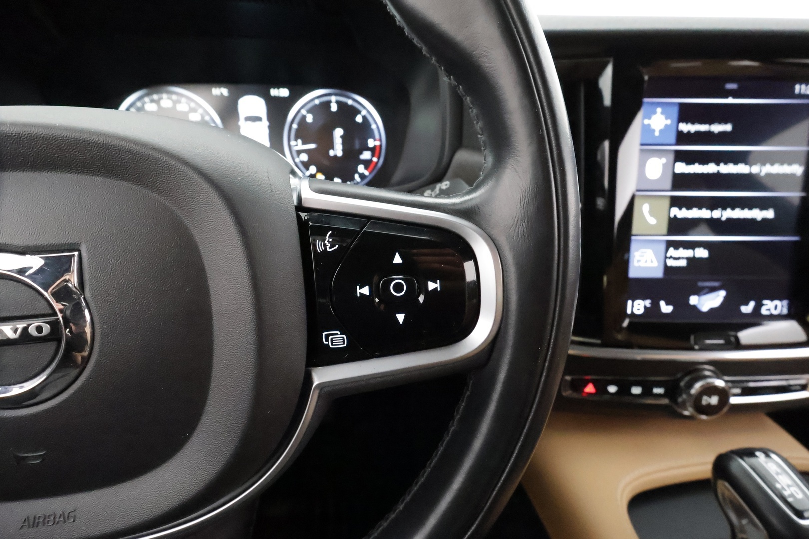 VOLVO V90 Cross Country 2018