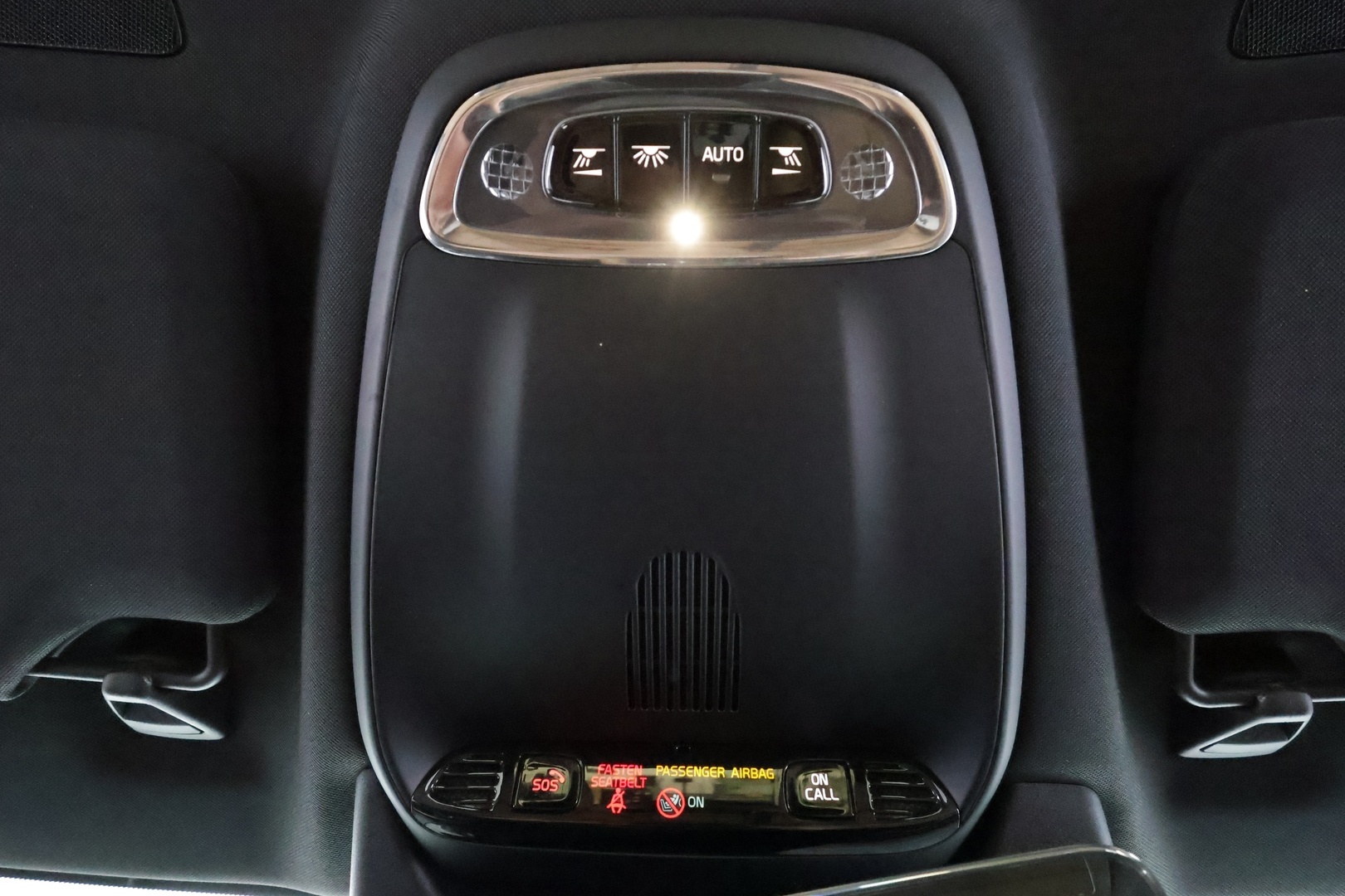 VOLVO V90 Cross Country 2018