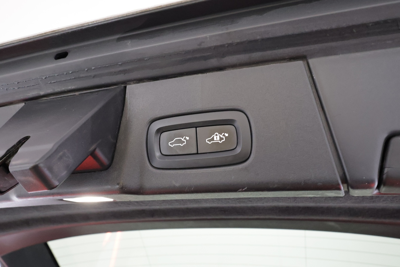 VOLVO V90 Cross Country 2018