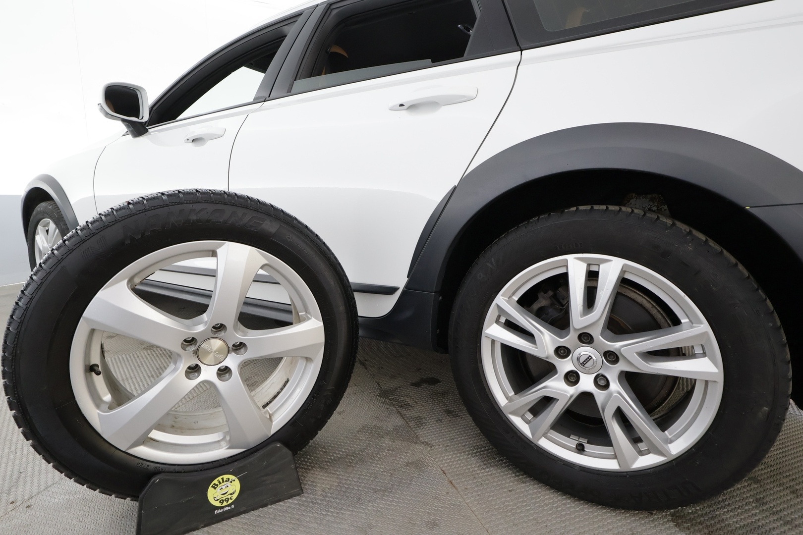 VOLVO V90 Cross Country 2018