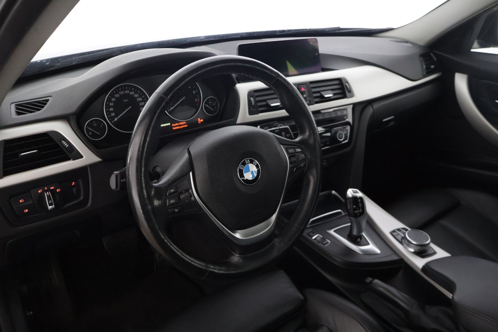 BMW 320 2018