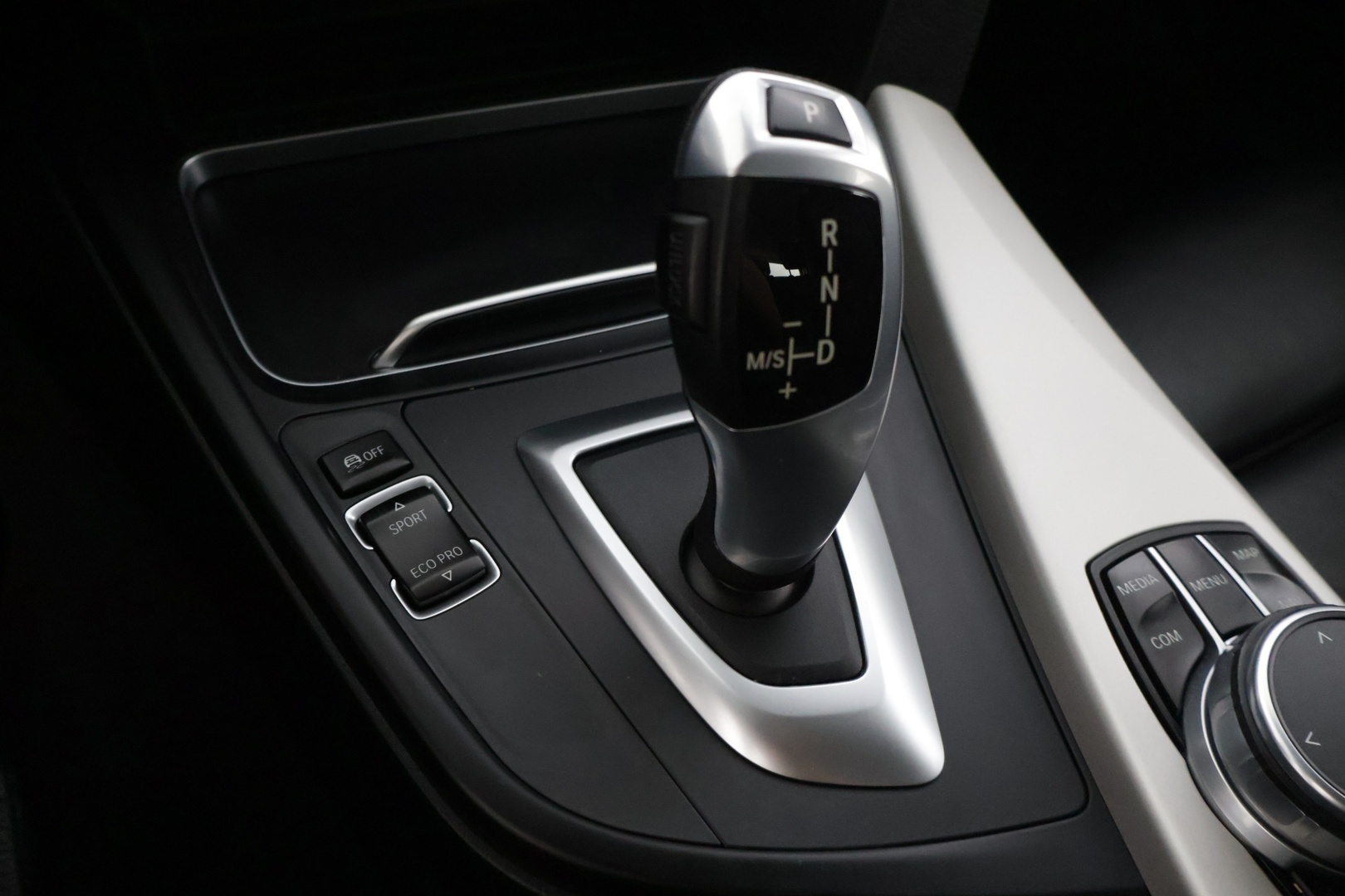 BMW 320 2018