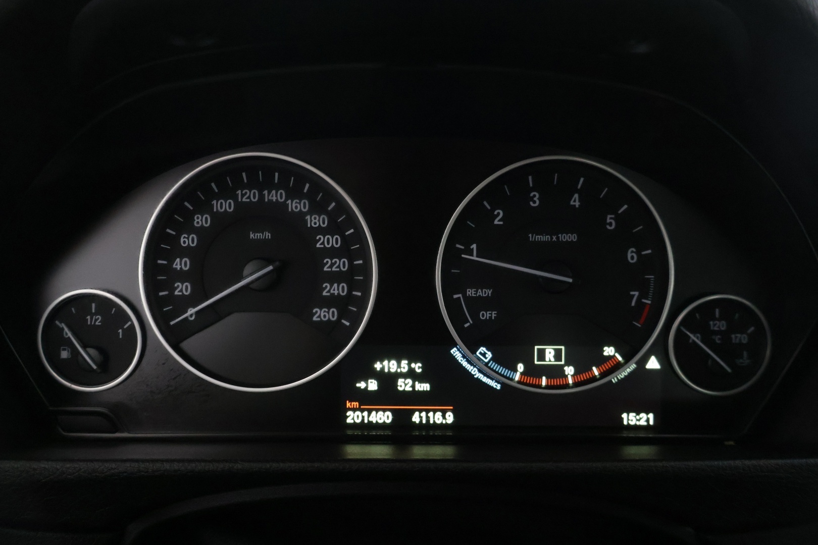 BMW 320 2018