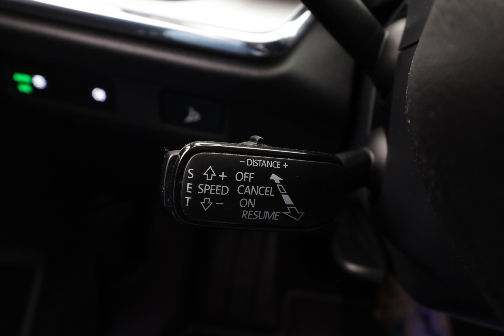 SKODA Enyaq 2023