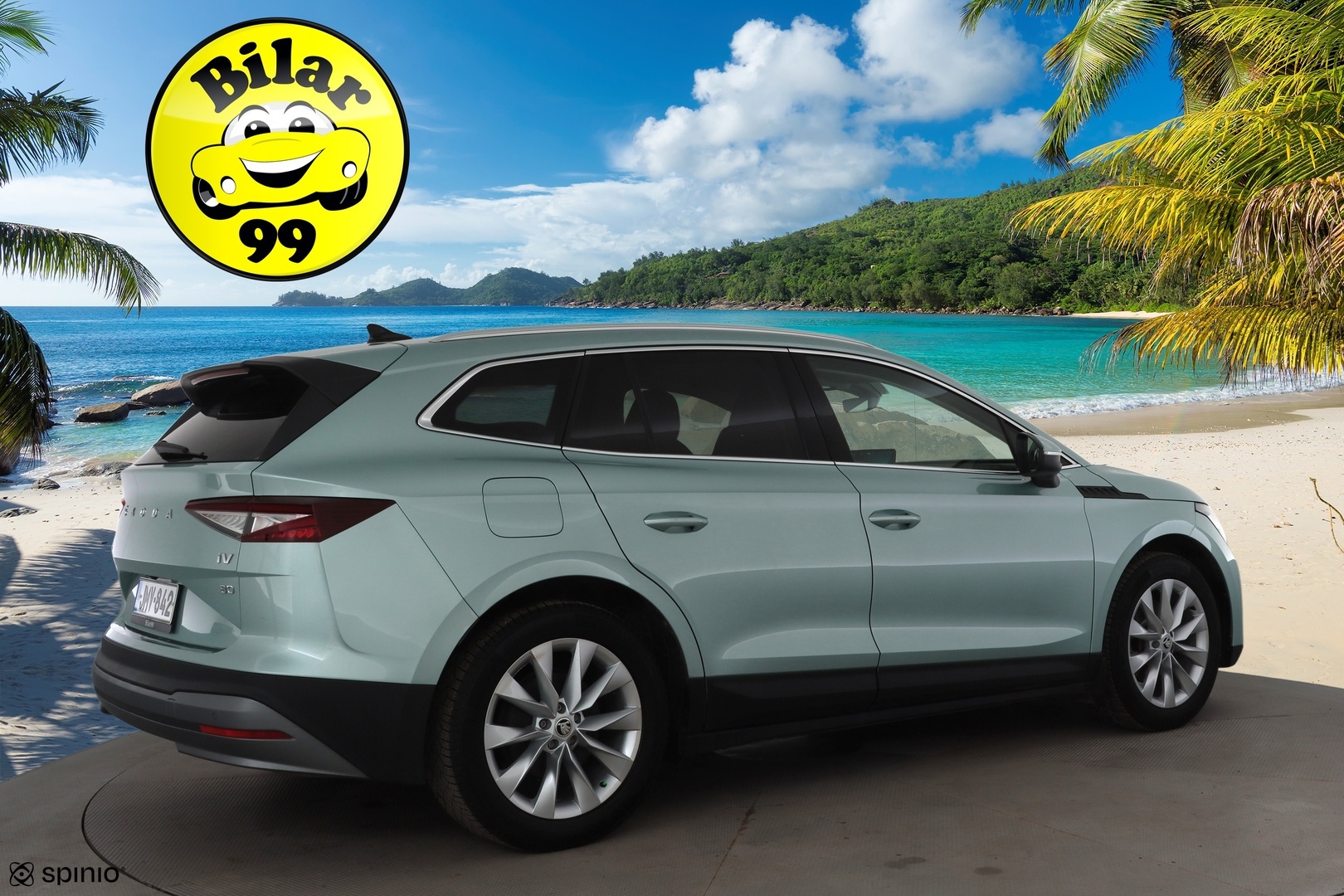 SKODA Enyaq 2023