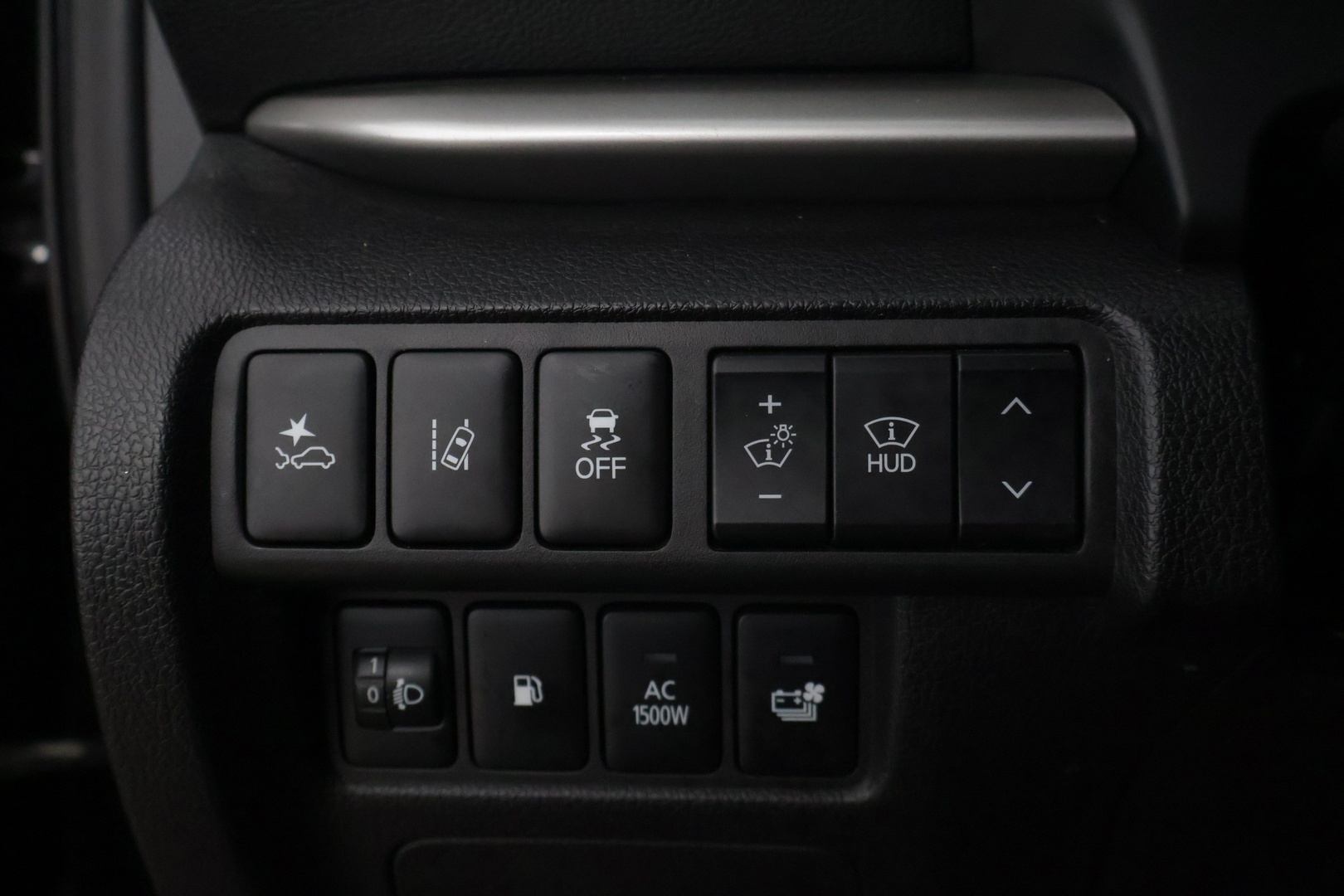 MITSUBISHI ECLIPSE CROSS 2022