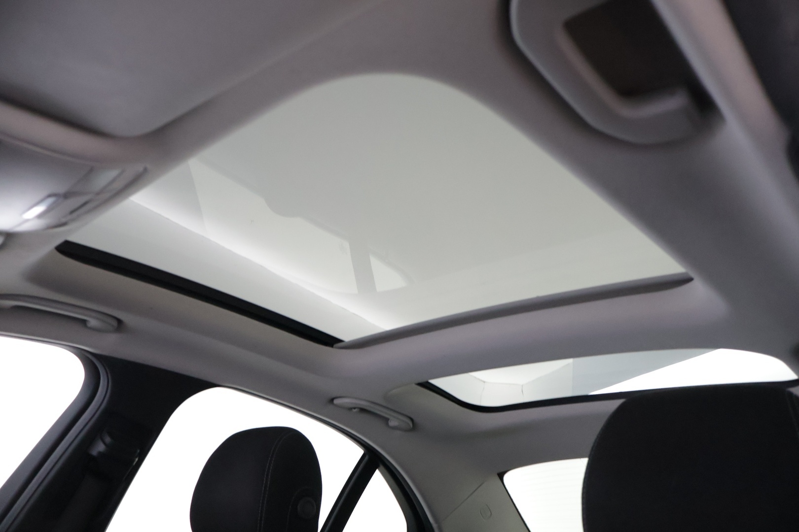 MERCEDES-BENZ C 2016