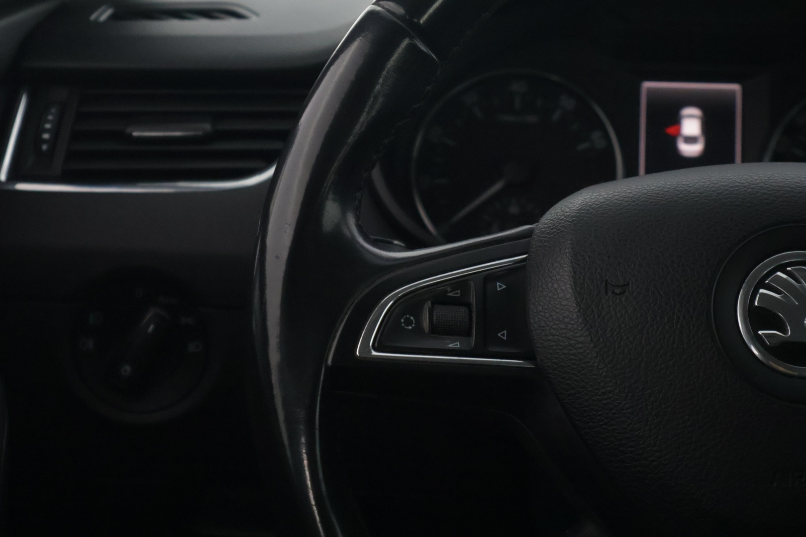 SKODA Octavia 2013