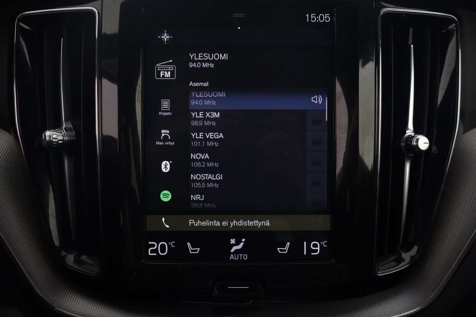 VOLVO XC60 2018