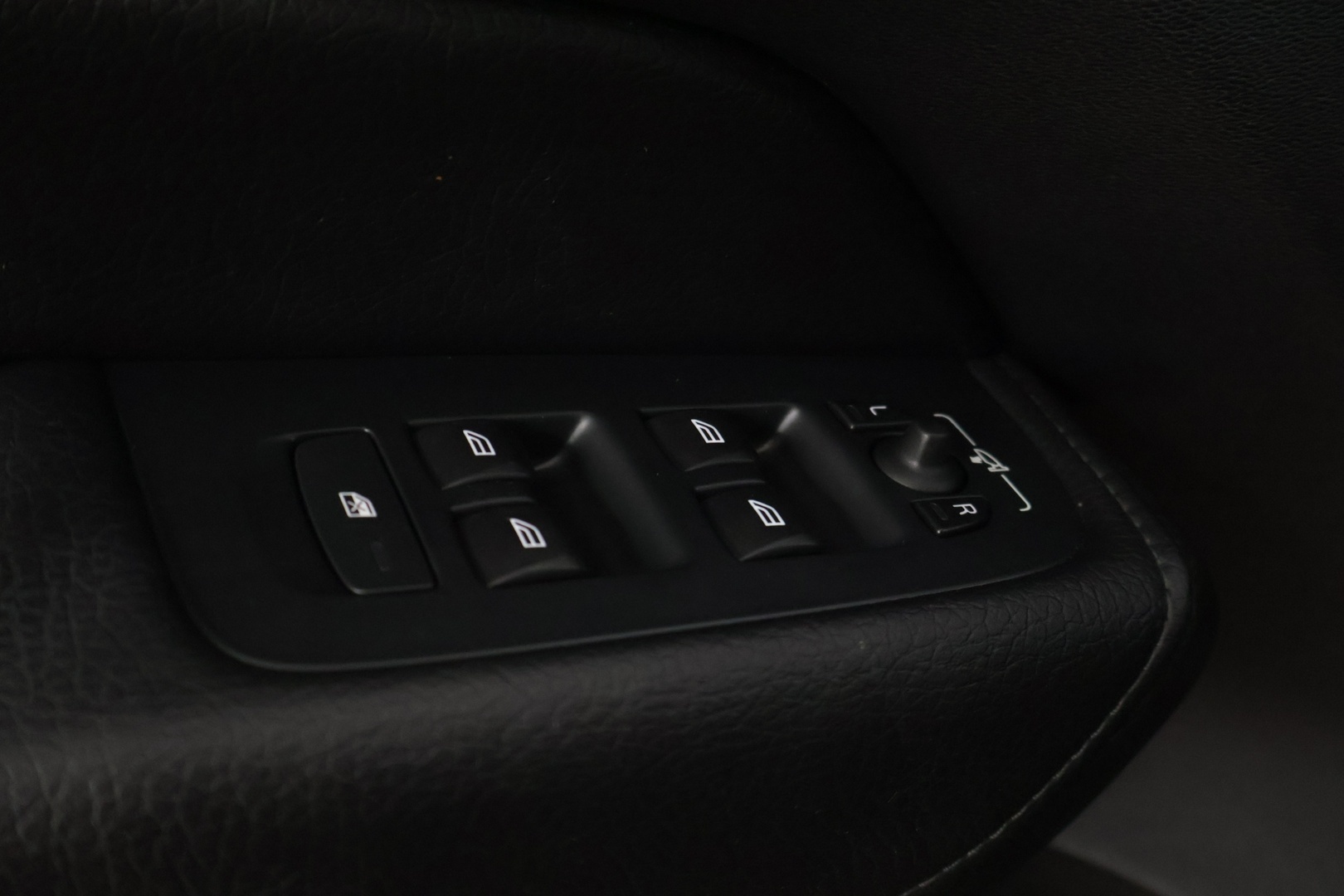 VOLVO XC60 2018