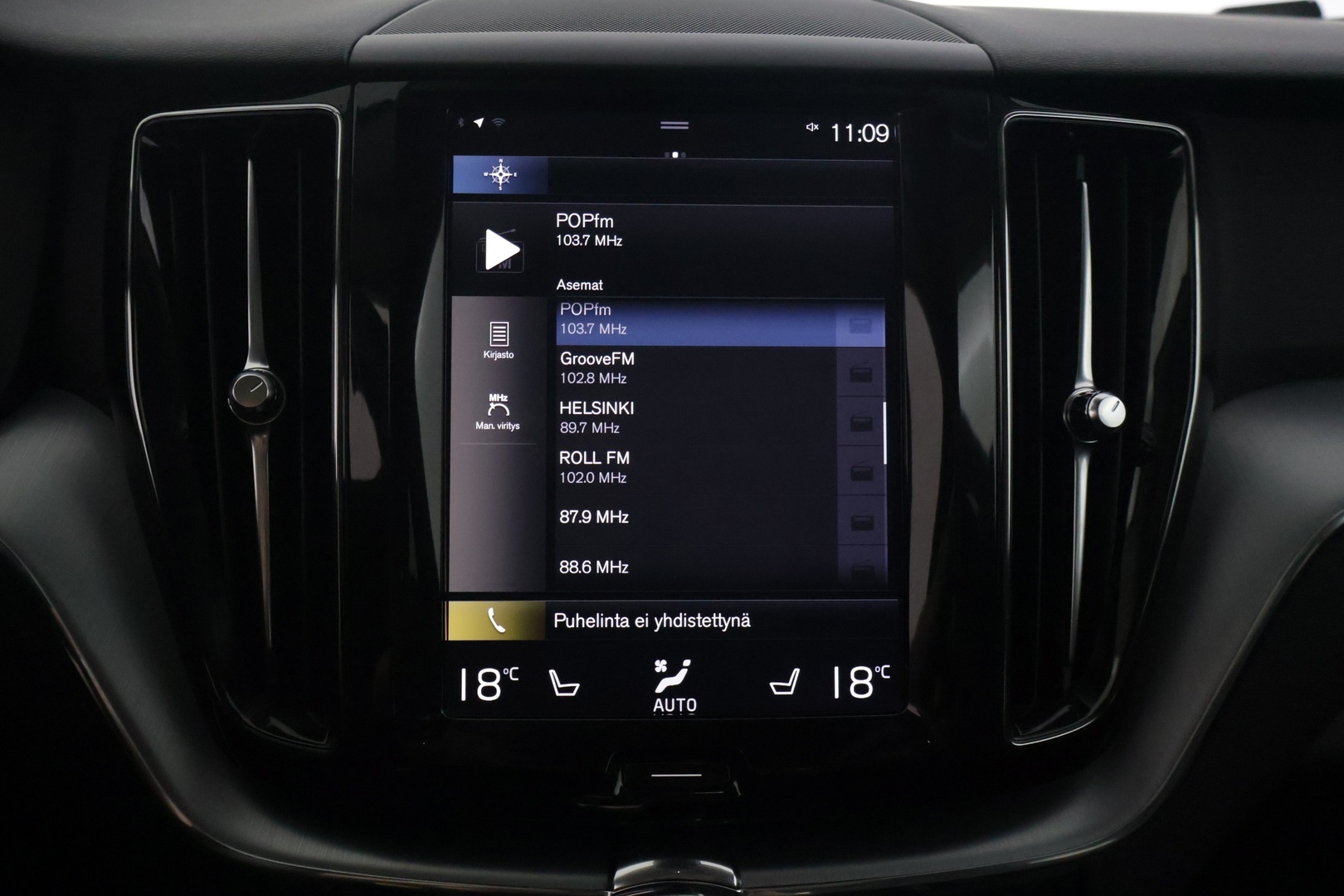 VOLVO XC60 2018