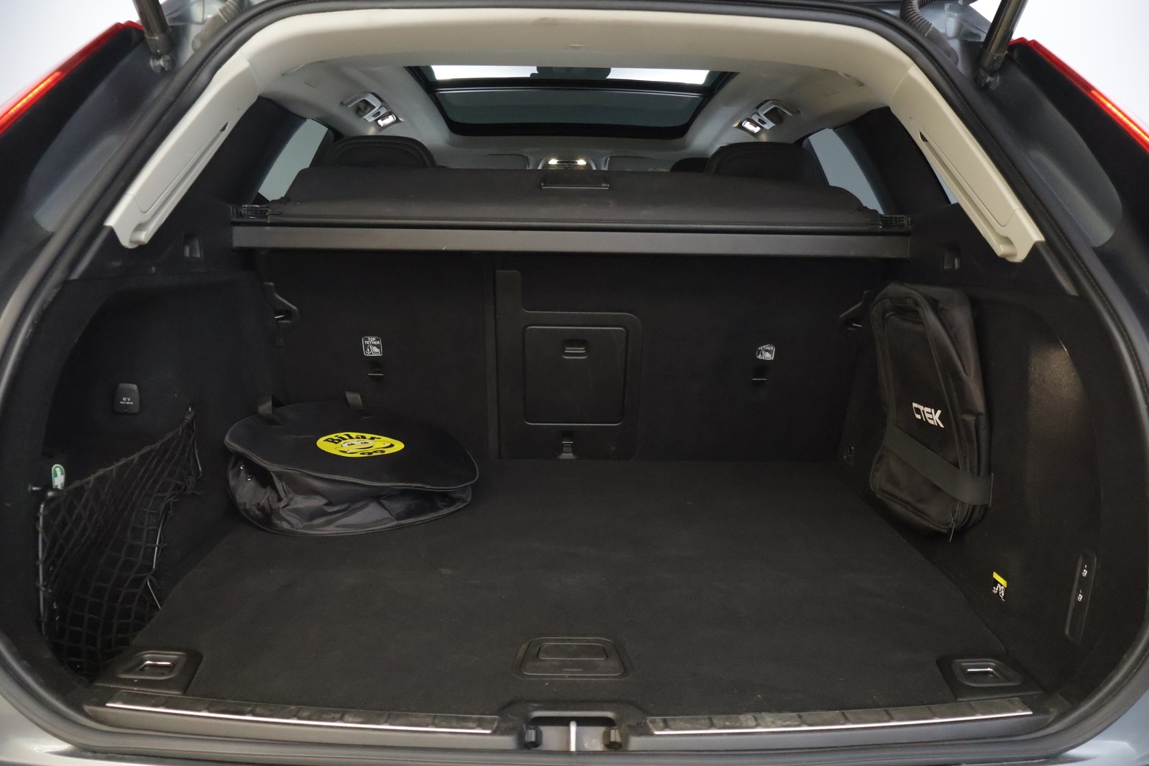 VOLVO XC60 2018