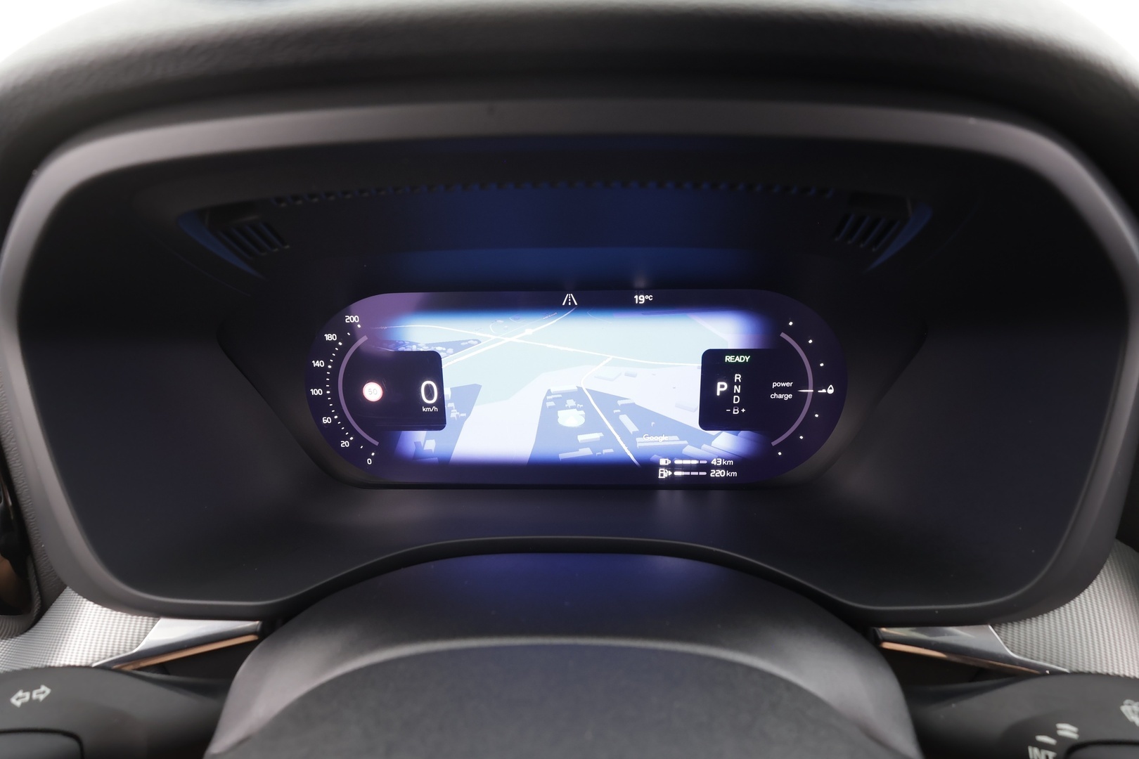VOLVO XC60 2023