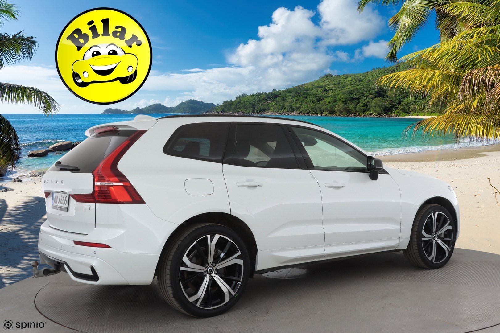 VOLVO XC60 2023