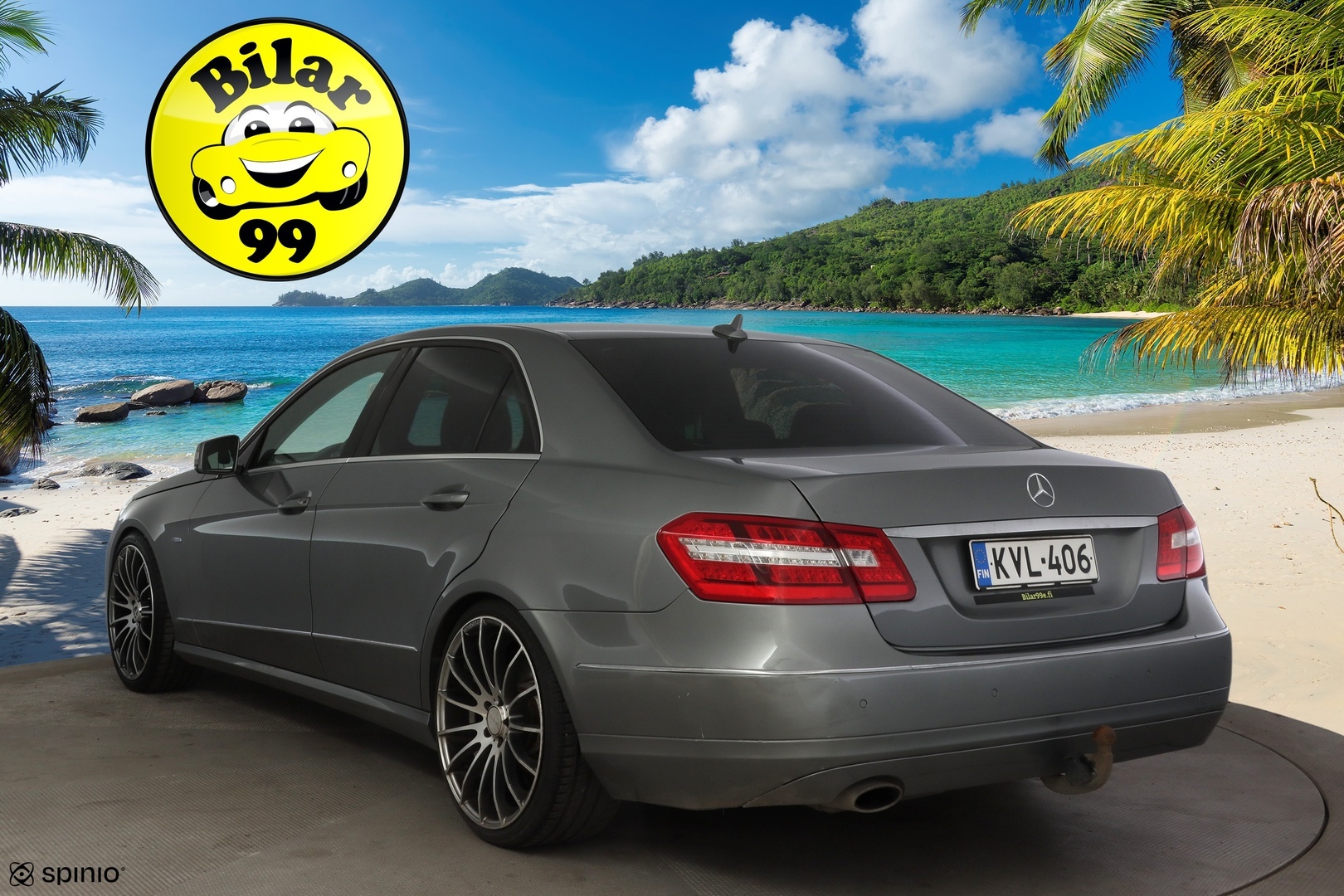 MERCEDES-BENZ E 2011