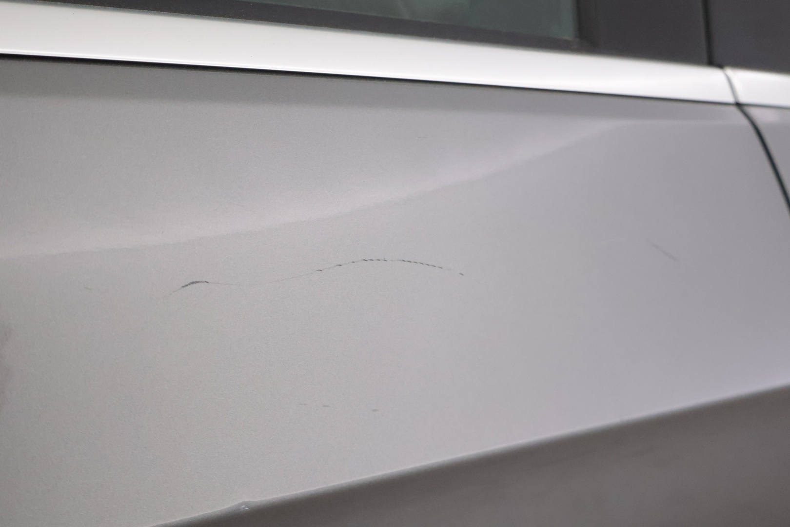 MERCEDES-BENZ E 2011