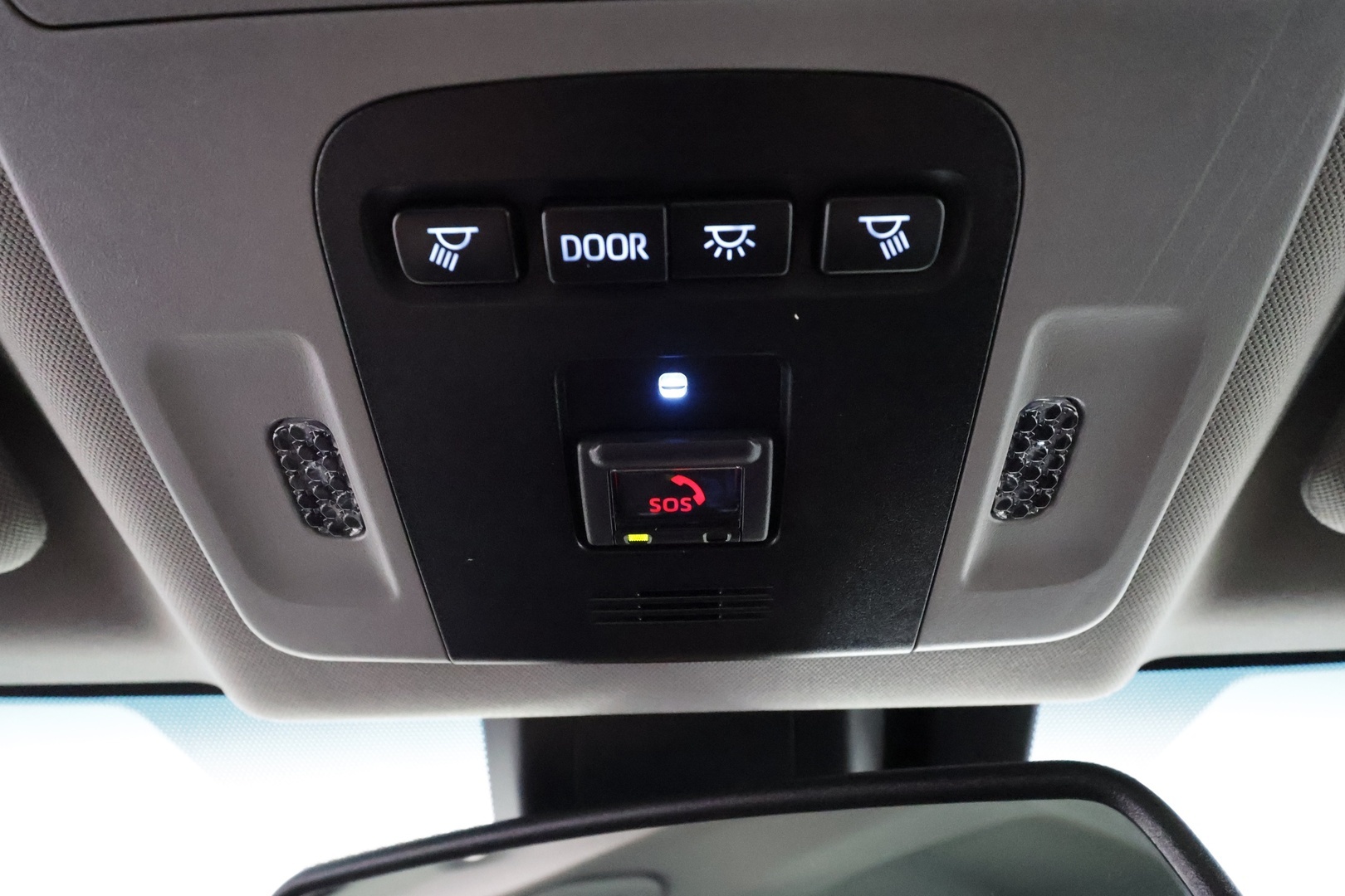 TOYOTA Camry 2023