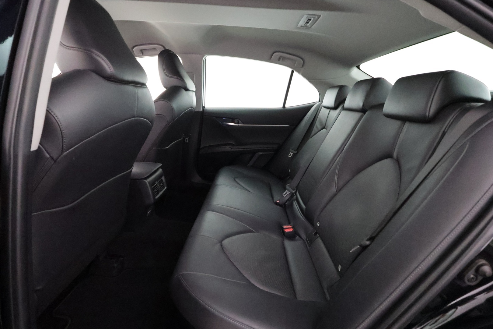 TOYOTA Camry 2023