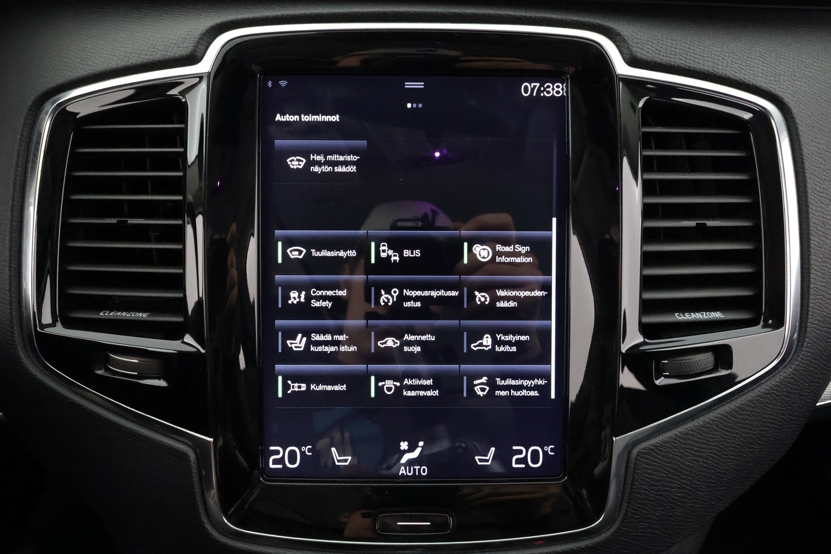 VOLVO XC90 2016