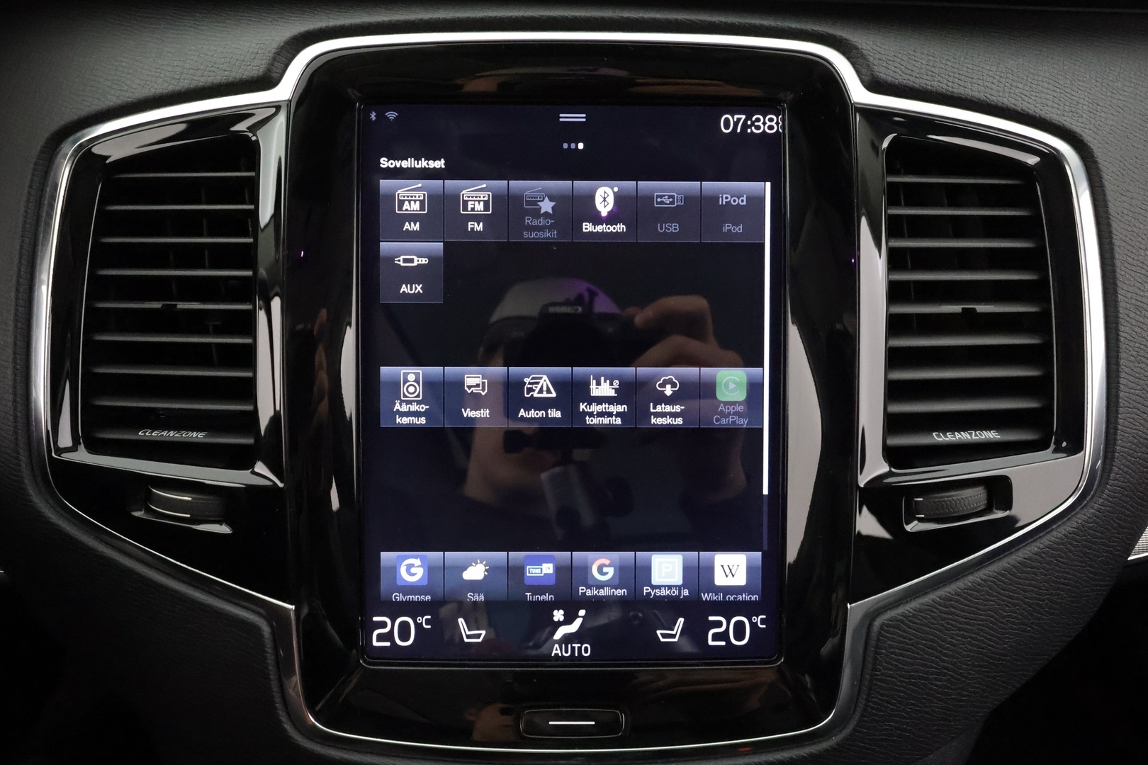 VOLVO XC90 2016