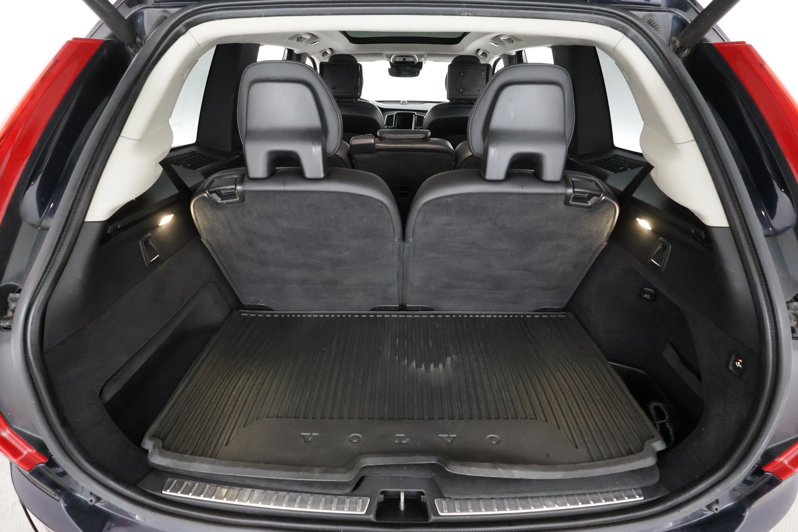 VOLVO XC90 2016