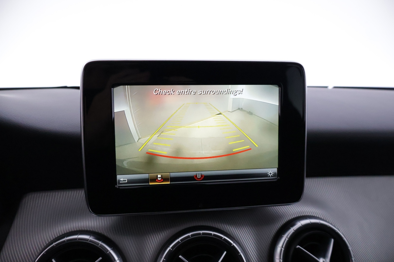 MERCEDES-BENZ CLA 2016