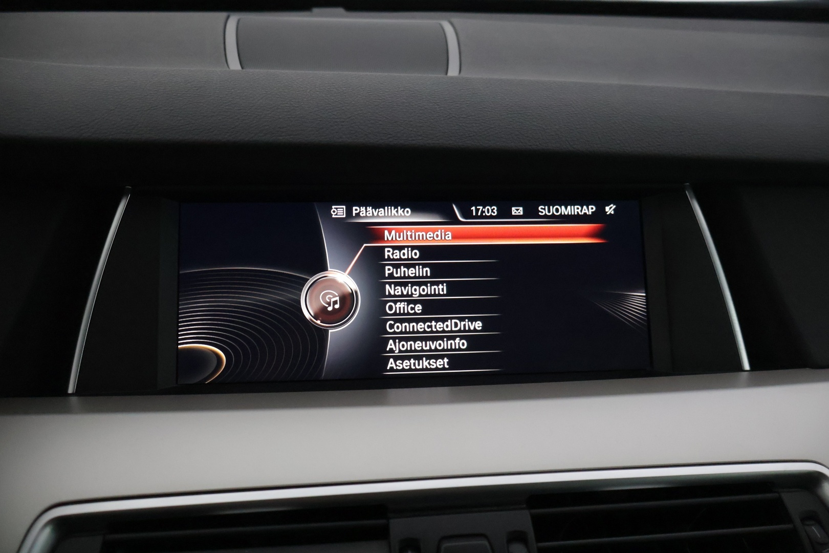 BMW 530 Gran Turismo 2016