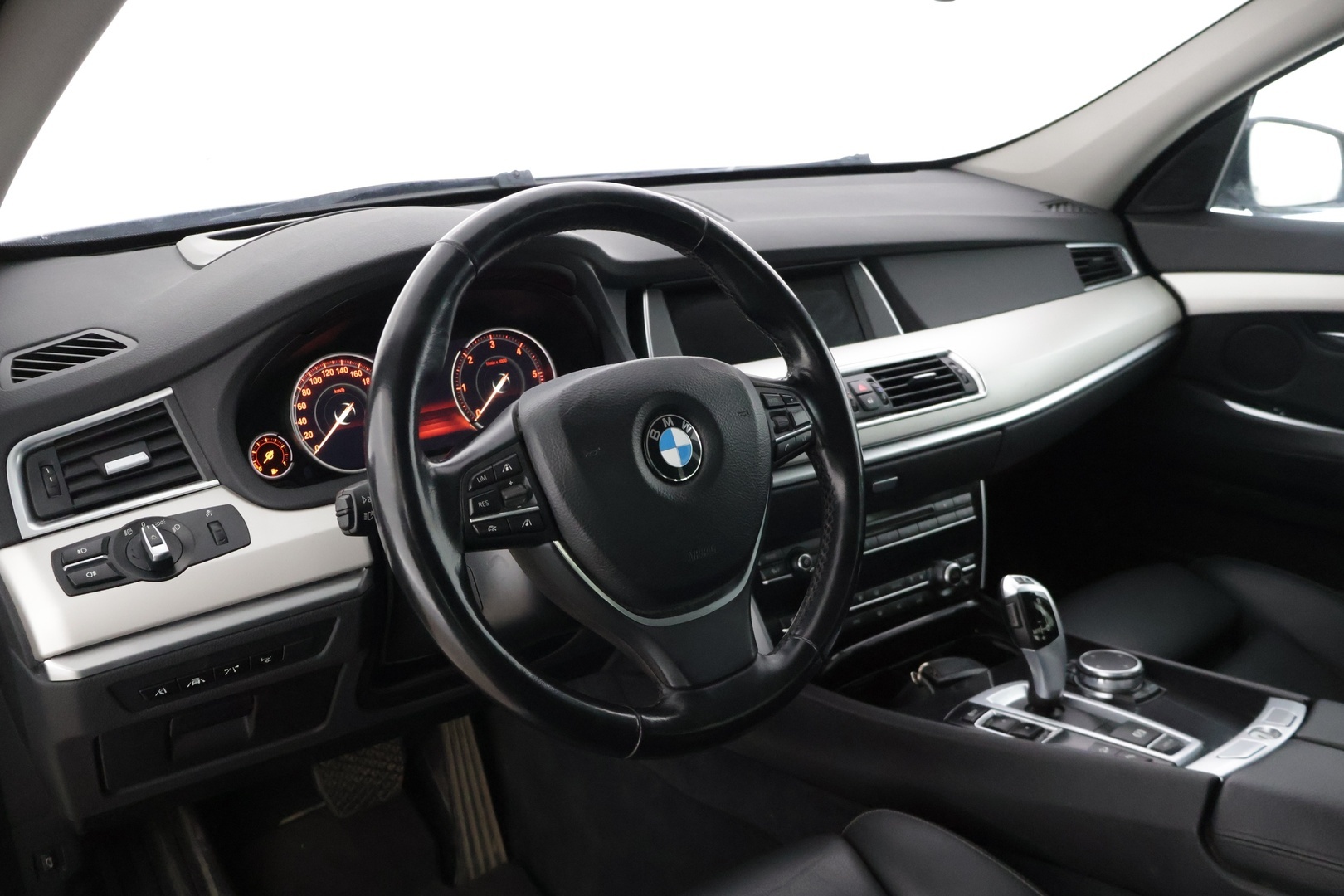 BMW 530 Gran Turismo 2016