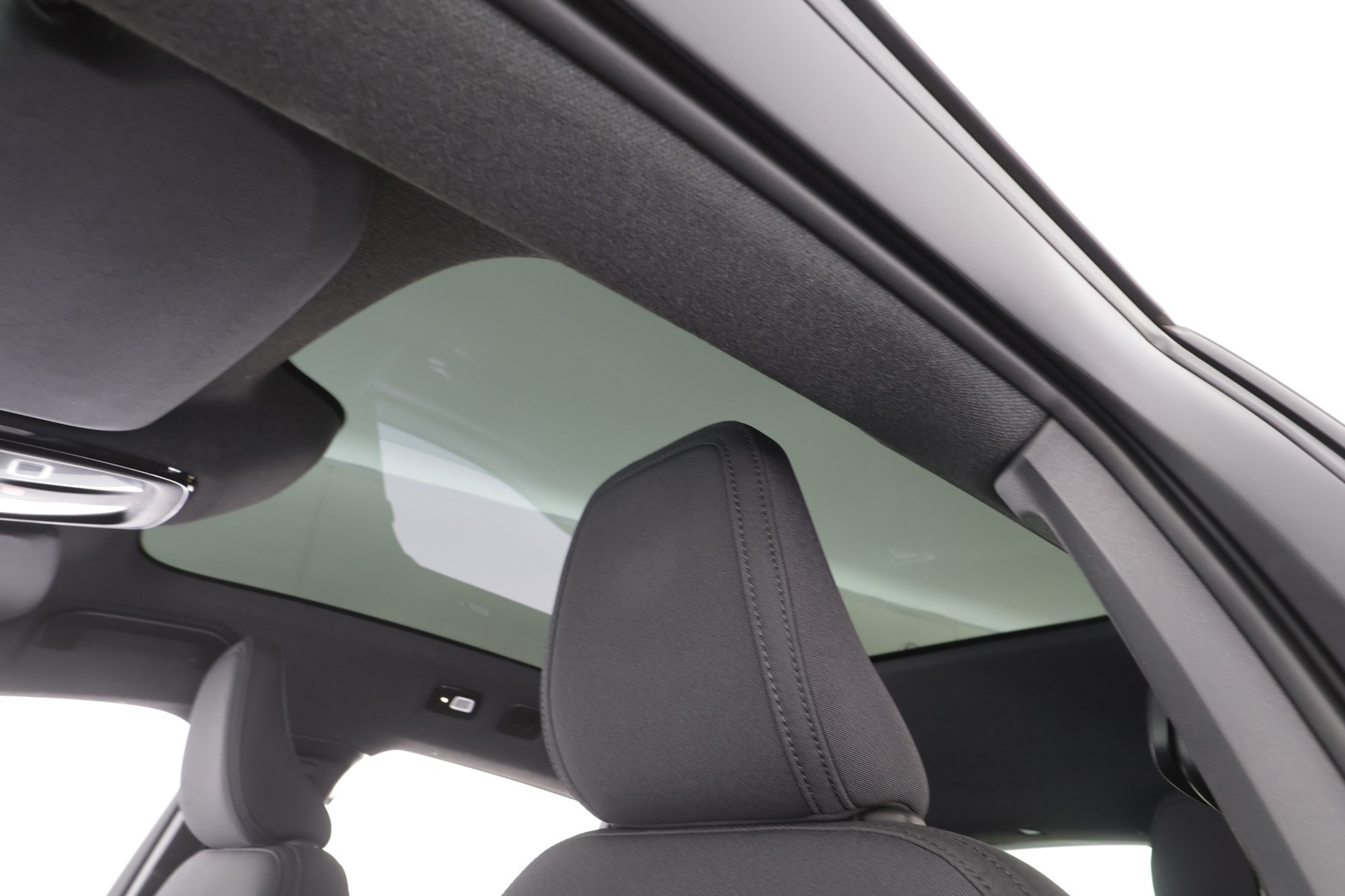 VOLVO C40 2023