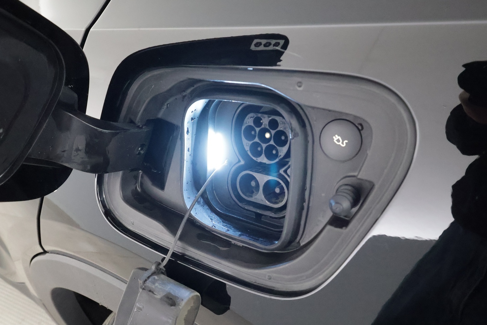 VOLVO XC40 2023