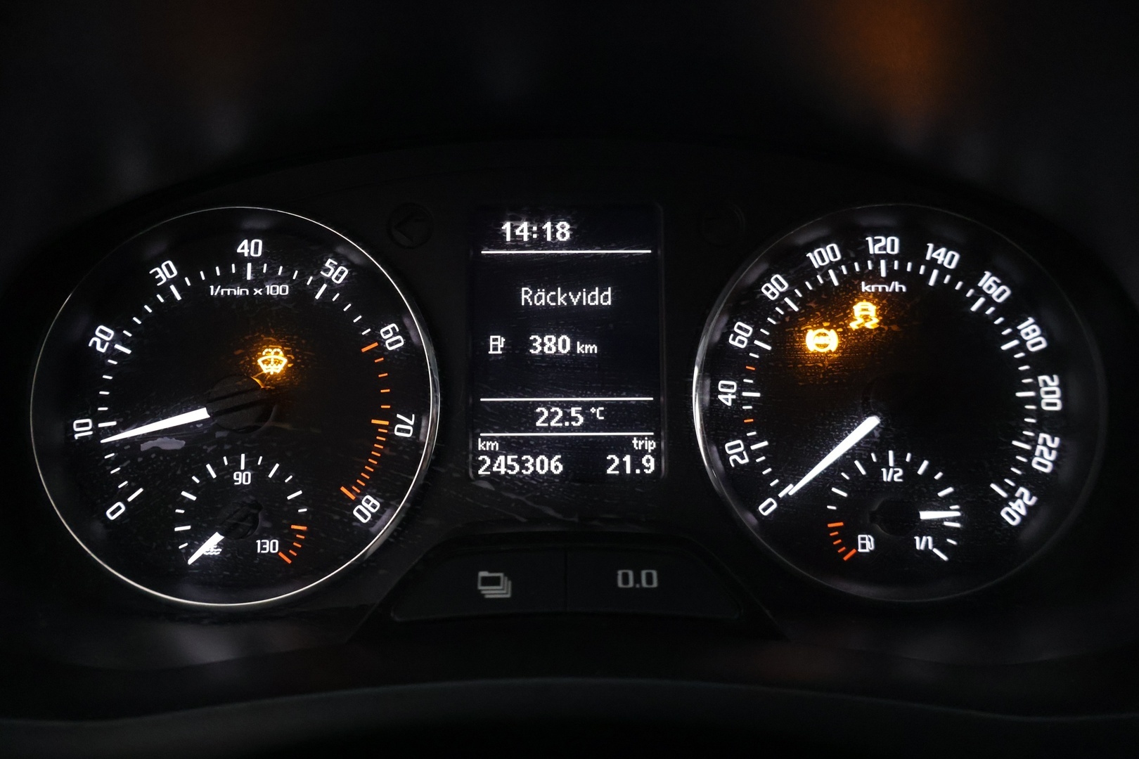 SKODA Fabia 2012
