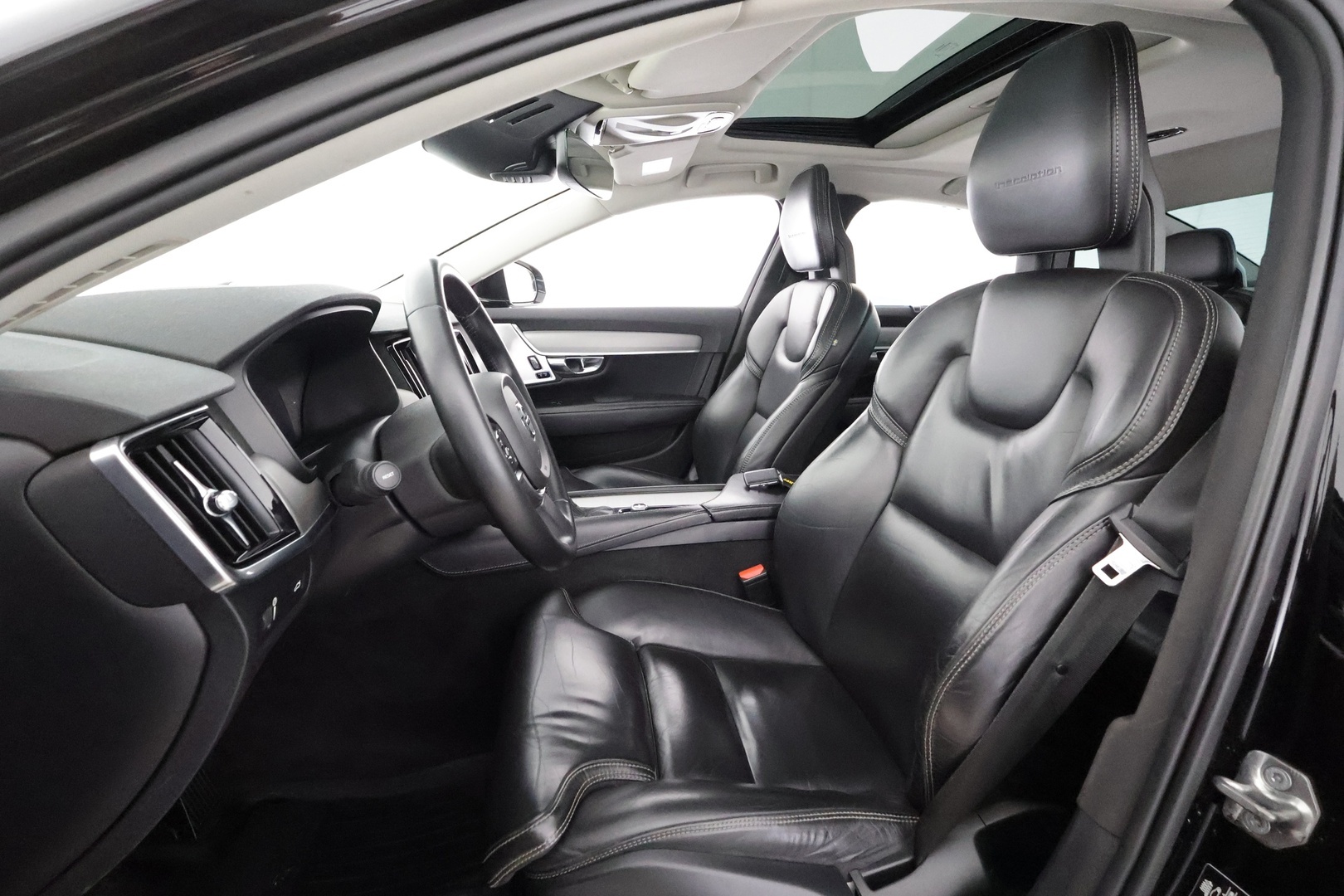 VOLVO S90 2016