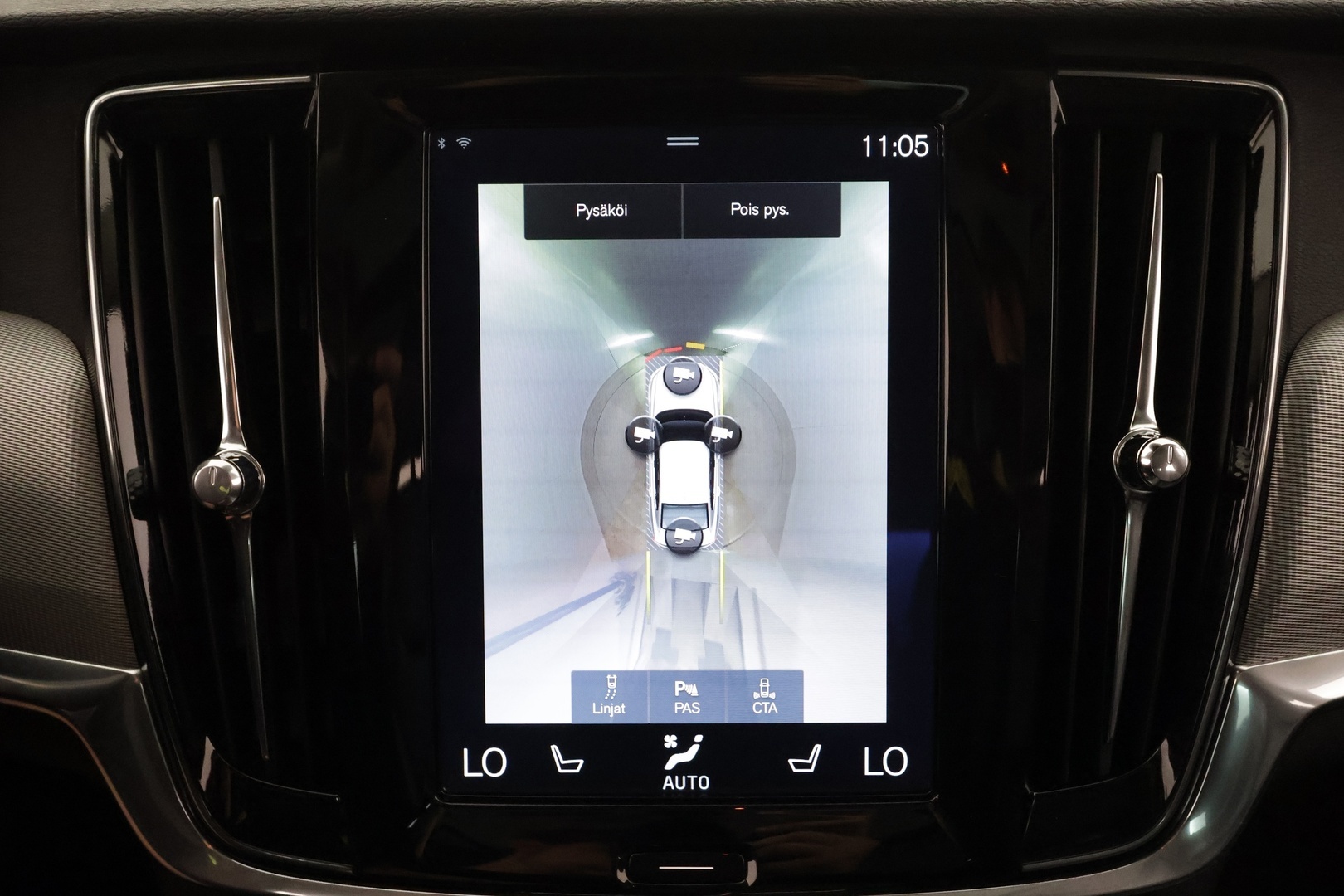 VOLVO S90 2016