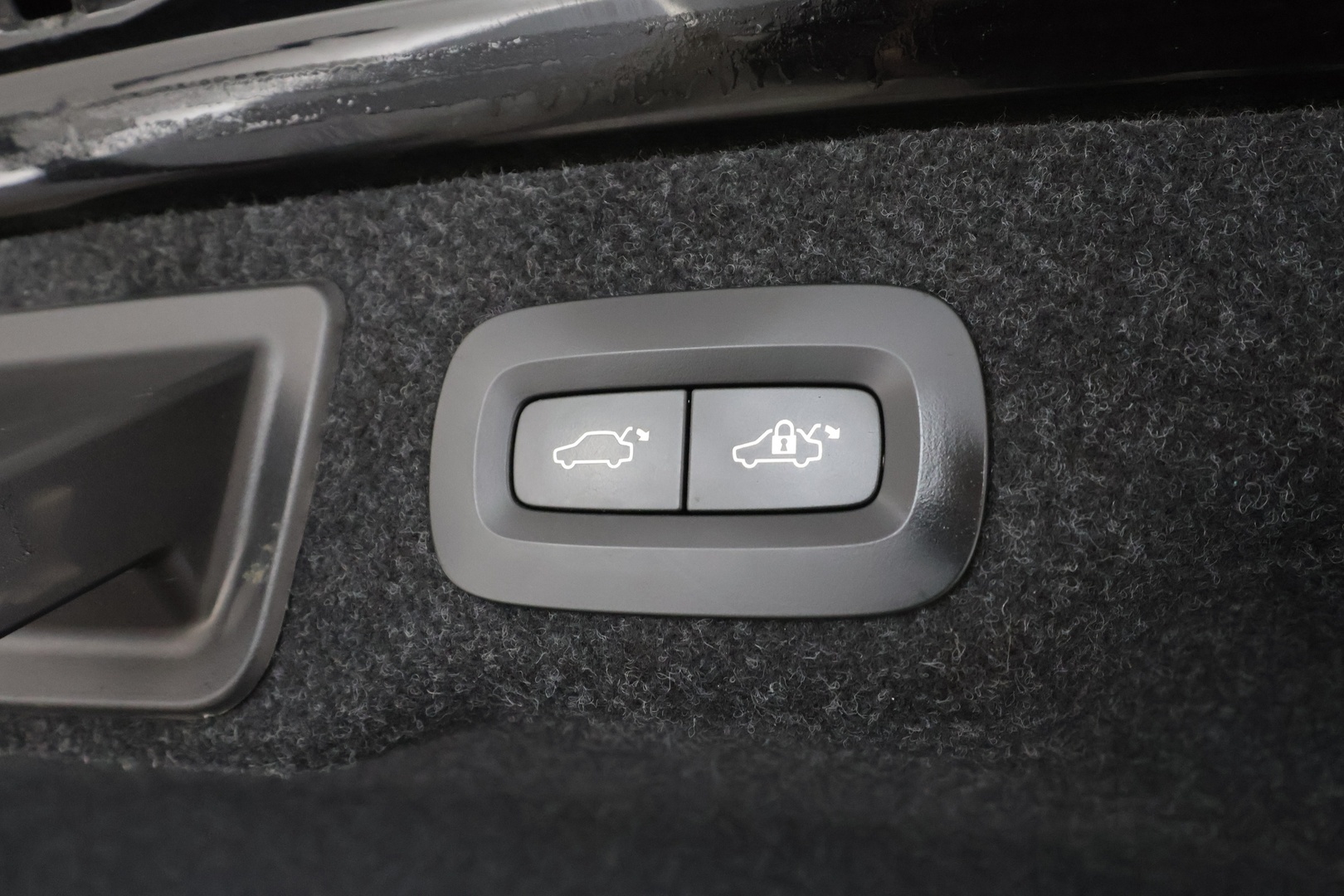 VOLVO S90 2016