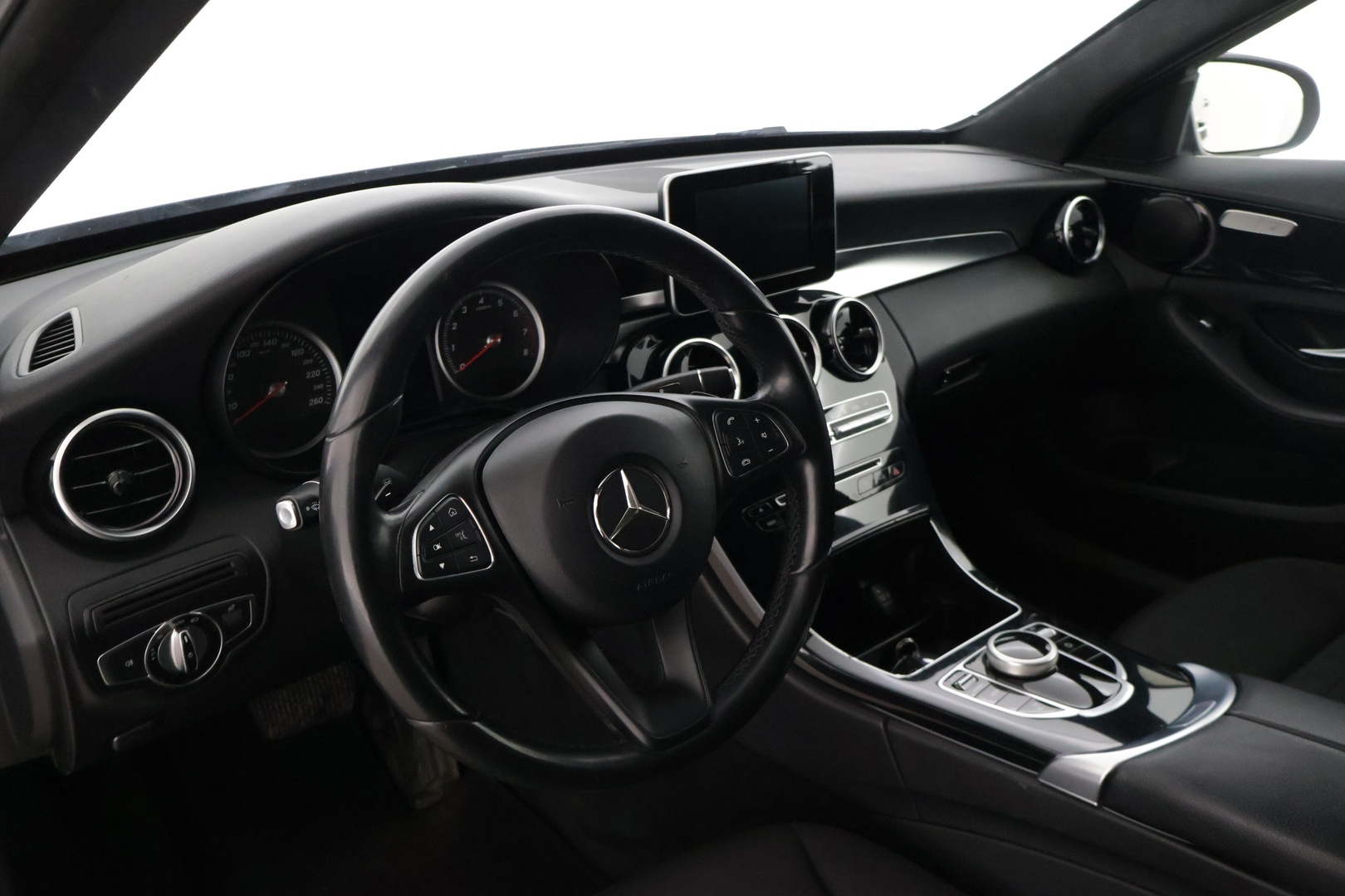 MERCEDES-BENZ C 2016