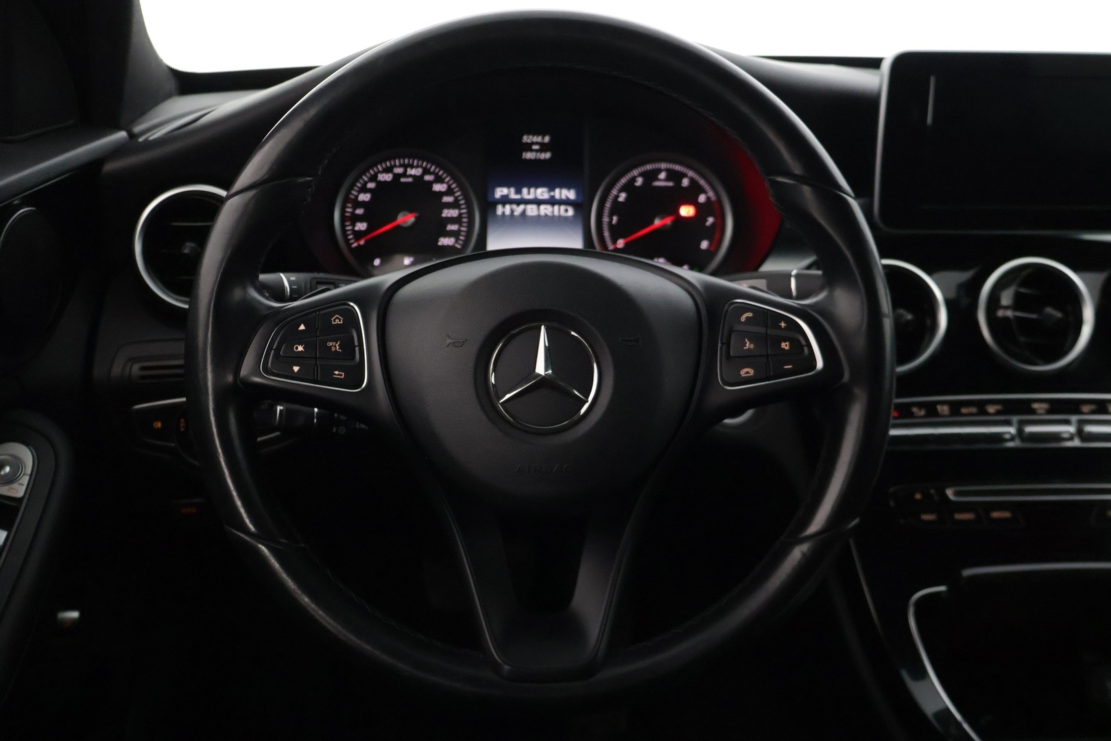 MERCEDES-BENZ C 2016