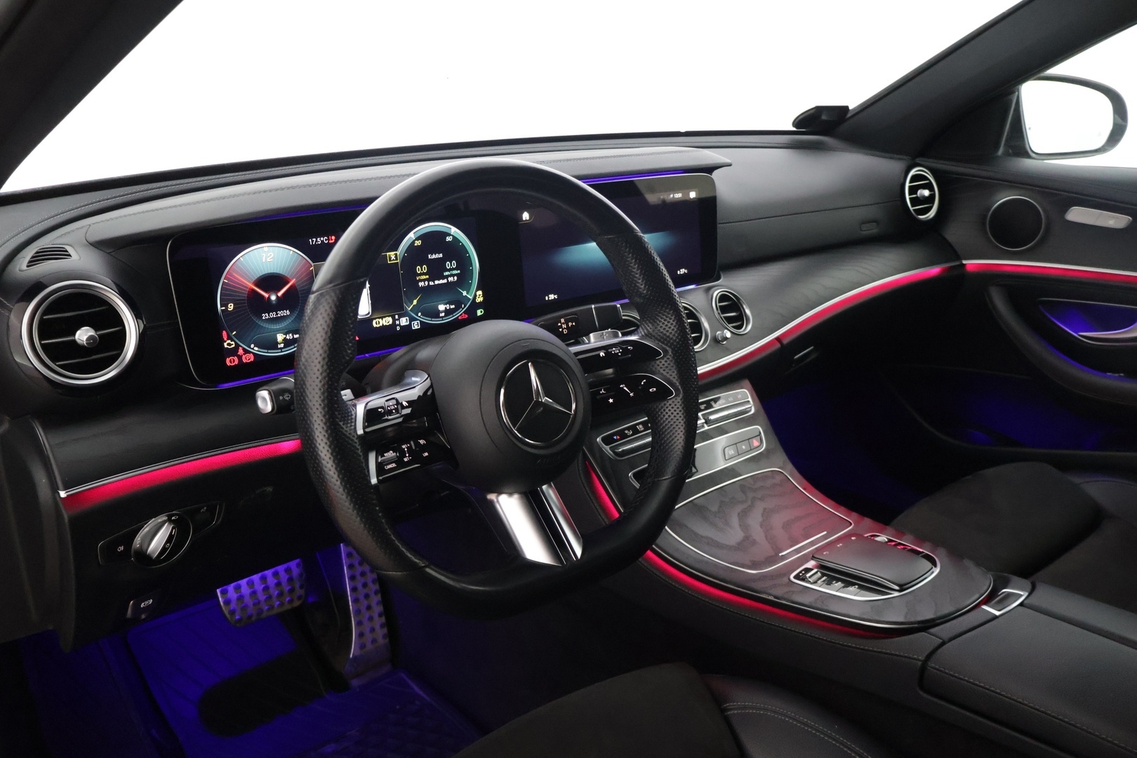 MERCEDES-BENZ E 2021