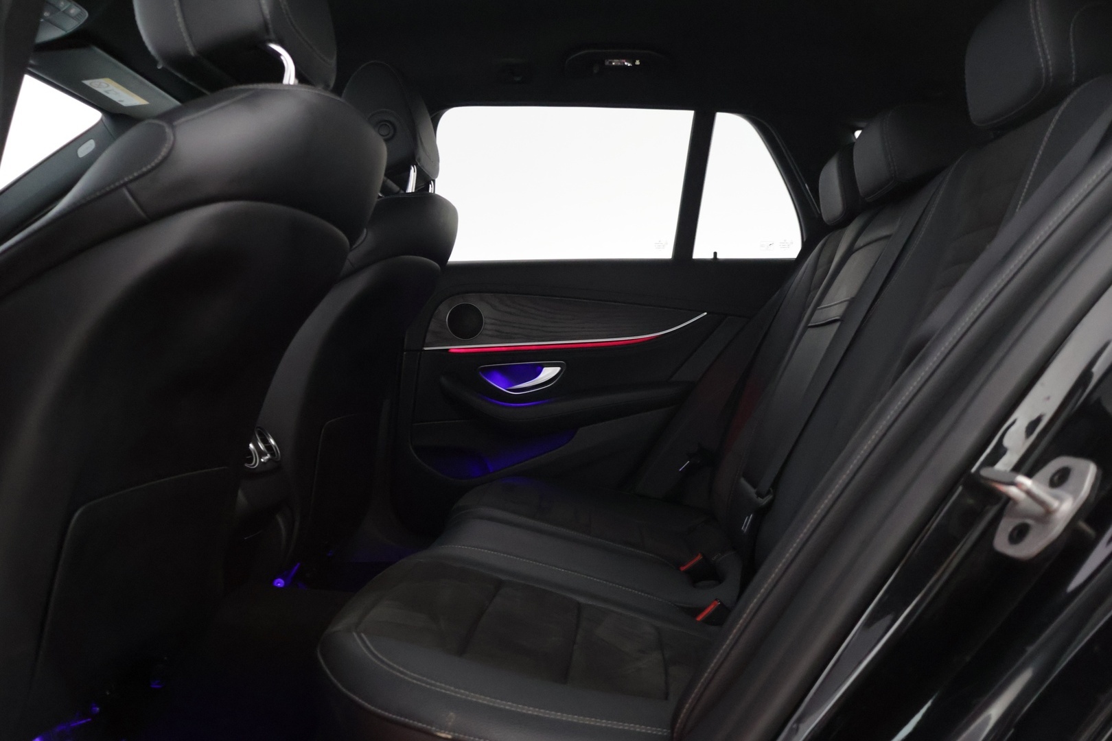 MERCEDES-BENZ E 2021